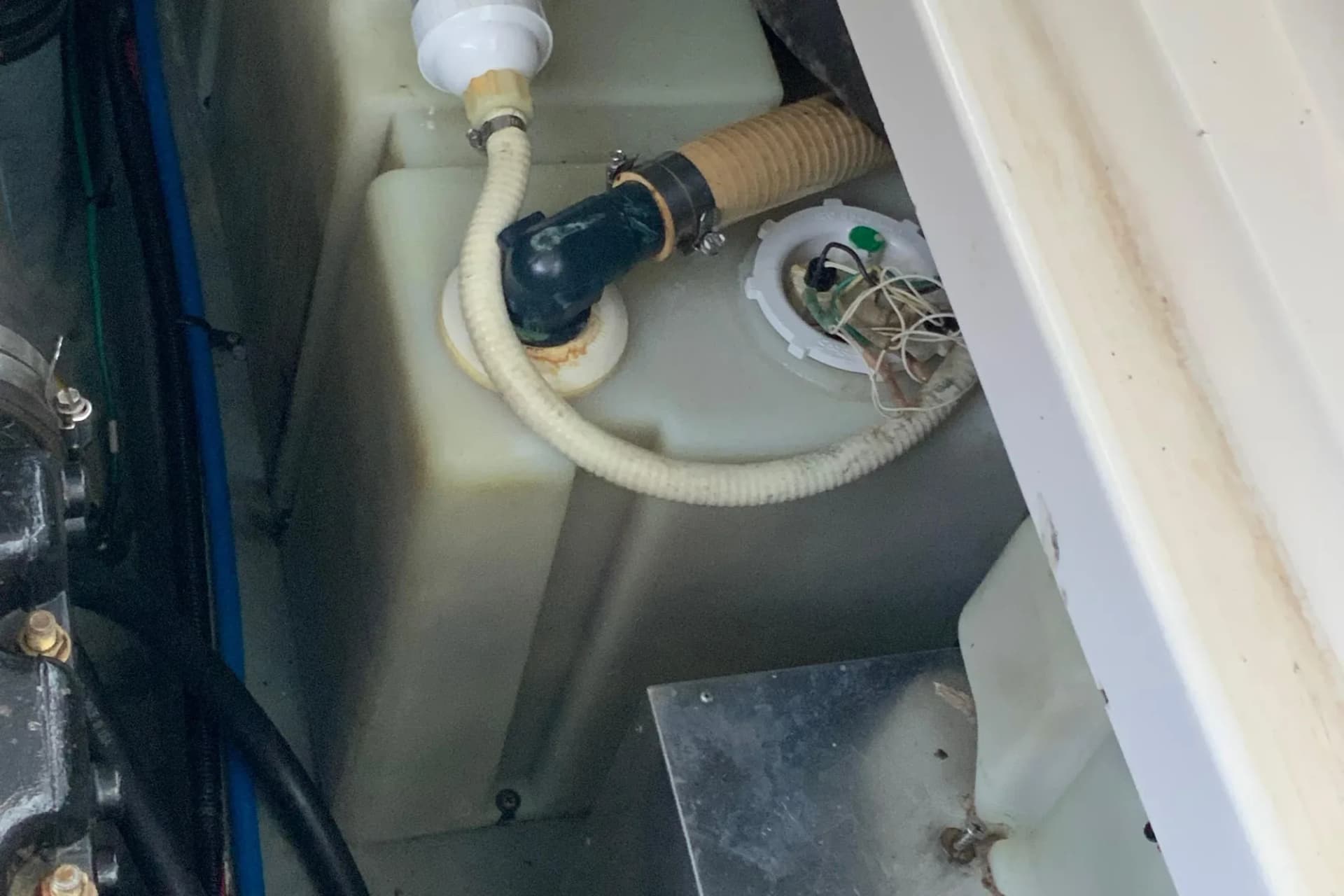2000 Sea Ray 340 Sundancer — Iuka, MS (photo 13)