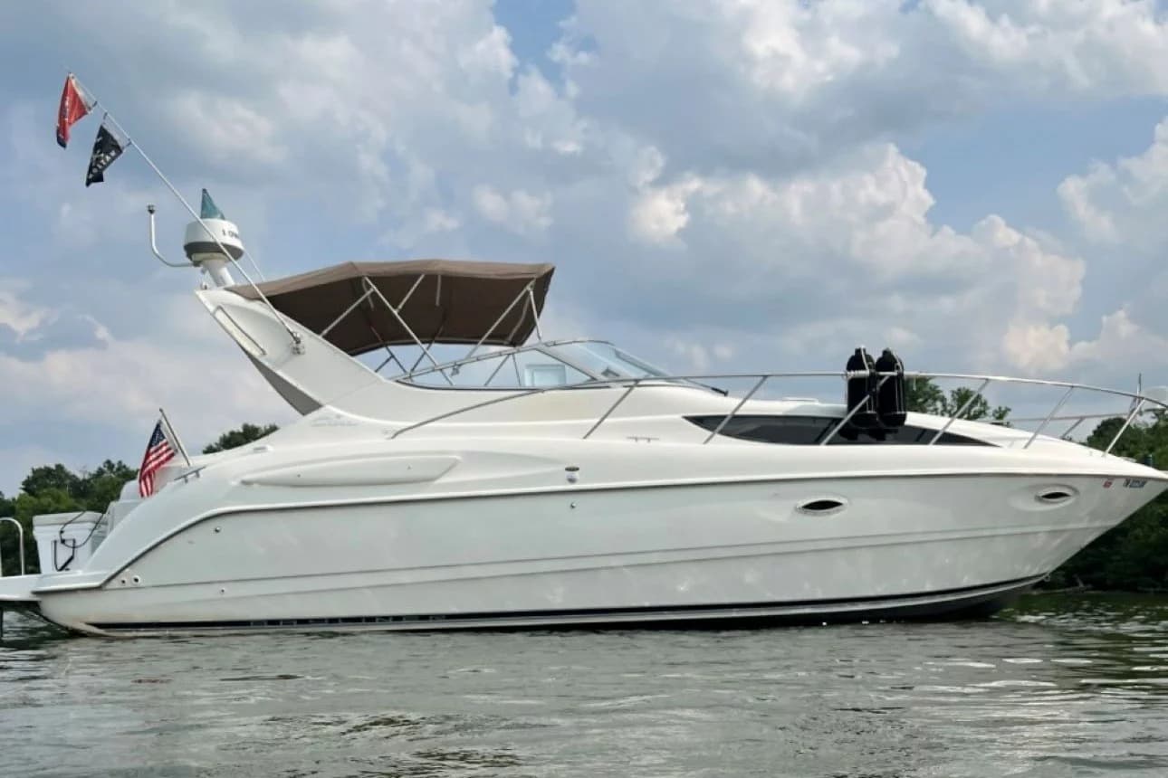 2000 Bayliner 3055 Ciera — Old Hickory, TN