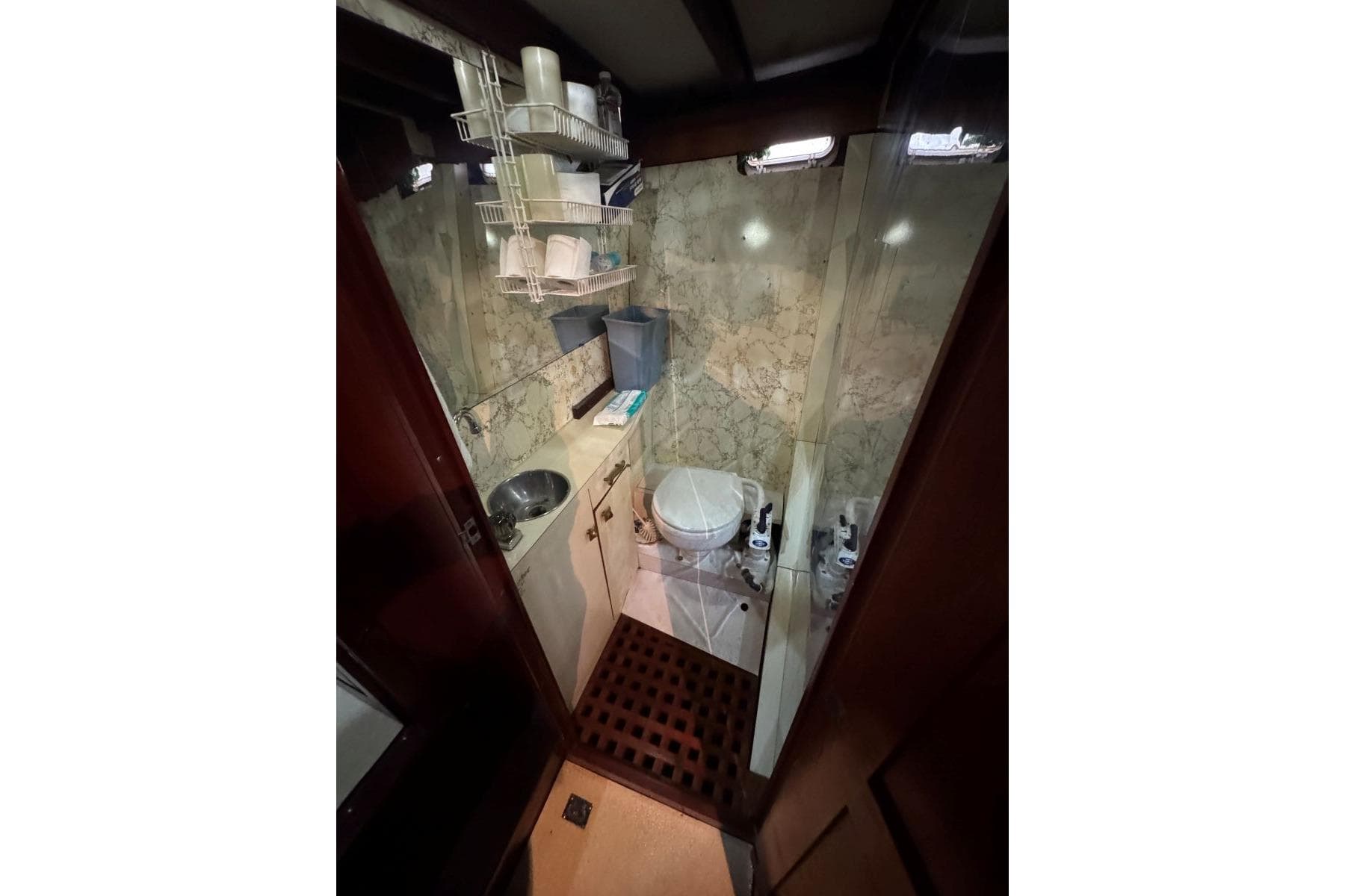 1987 Custom Cedar Craft 35 Wood Trawler — Mt Juliet, TN (photo 32)