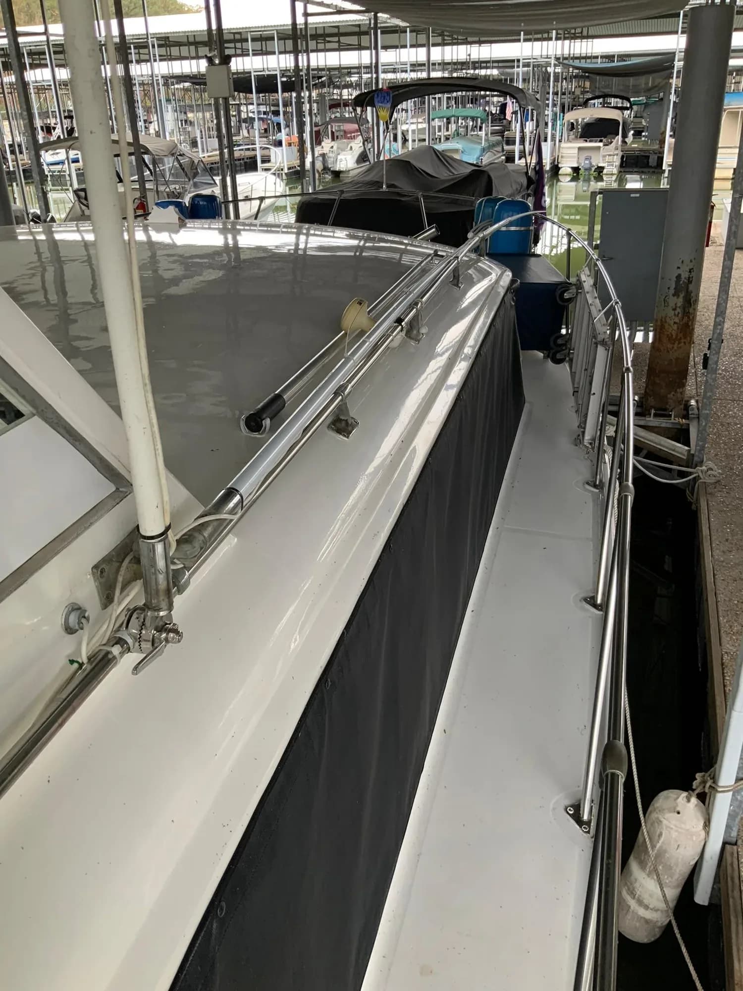1969 Hatteras 41 Twin Cabin — Iuka, MS (photo 8)