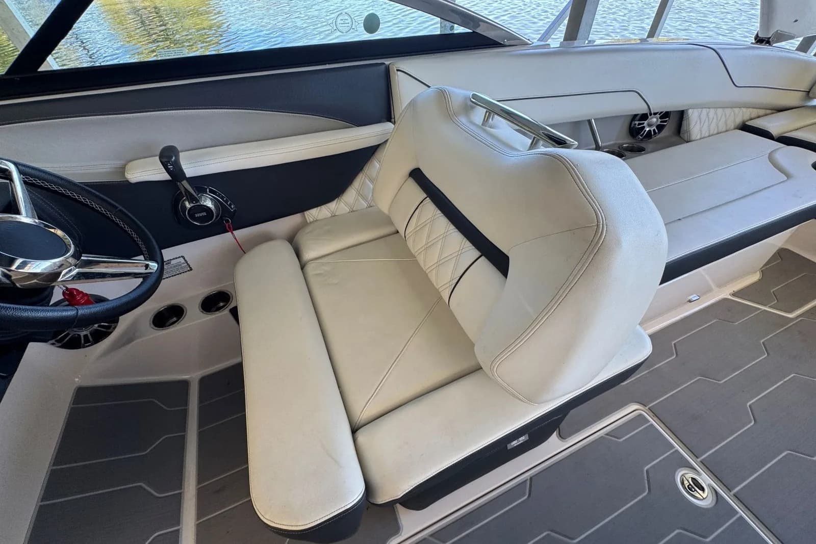 2022 Regal LS6 Surf — Hendersonville, TN (photo 24)