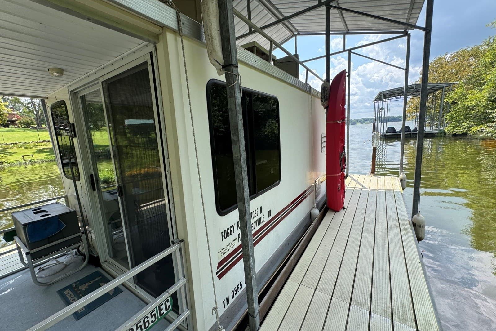 2011 Catamaran Cruisers Lil Hobo 31 — Hendersonville, TN (photo 32)