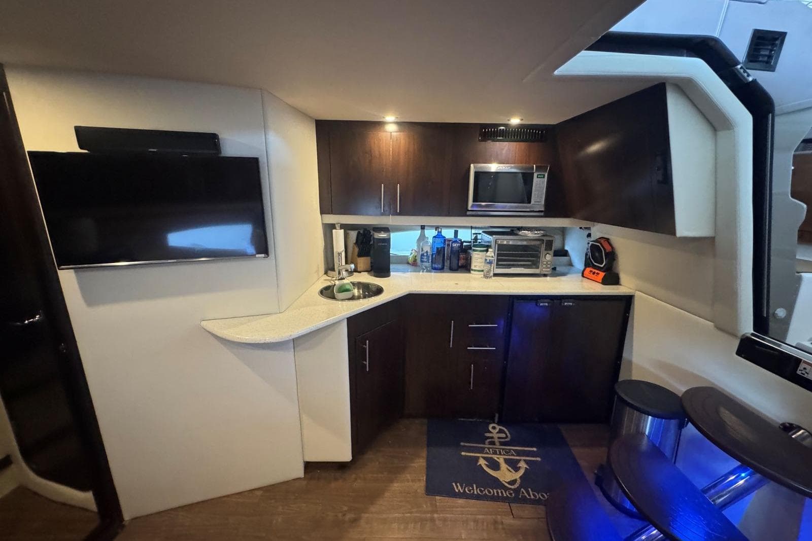 2016 Regal 46 Sport Coupe — Guntersville, TN (photo 33)