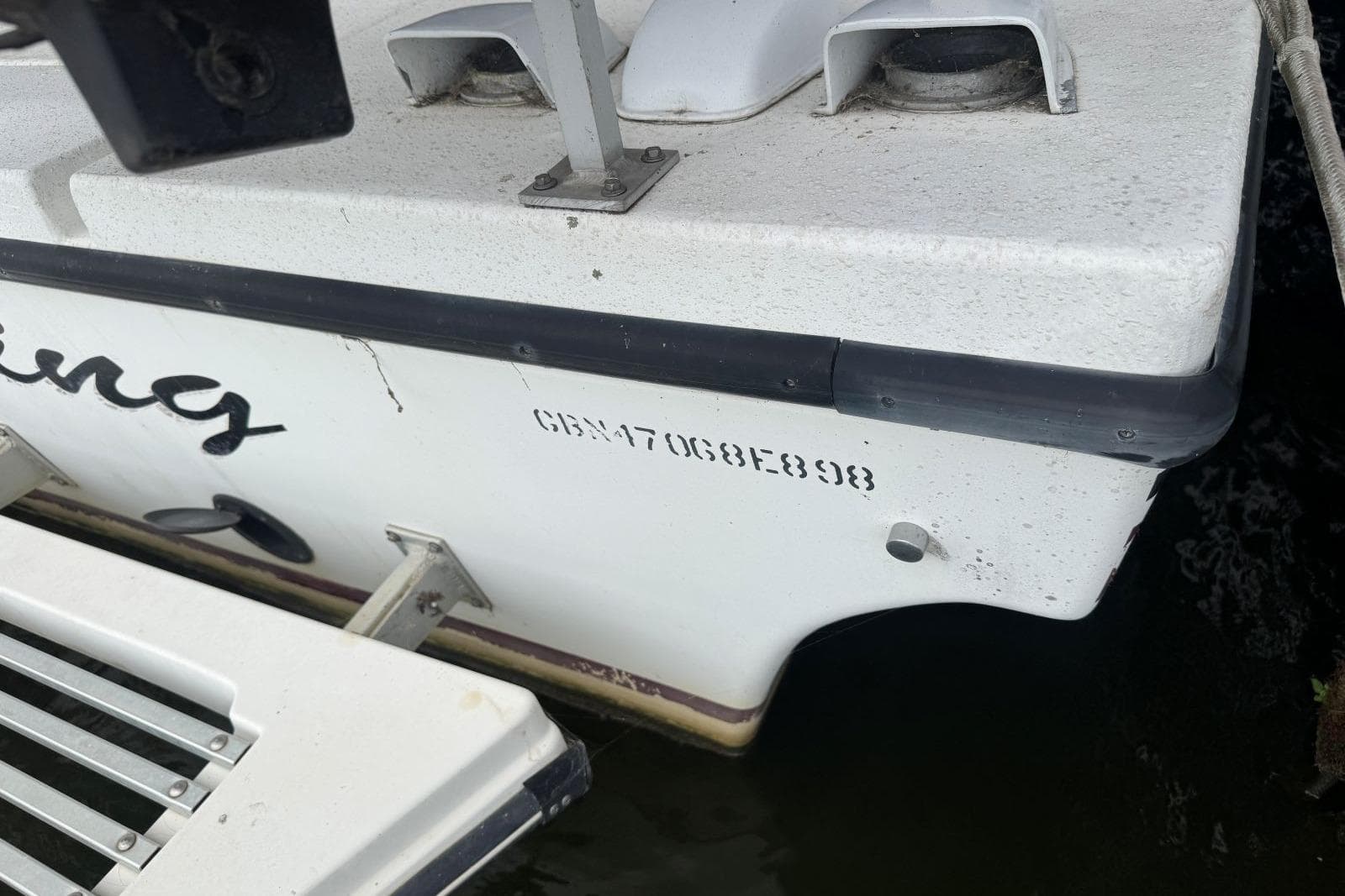 1998 Gibson 47 Sport — Hendersonville, TN (photo 11)