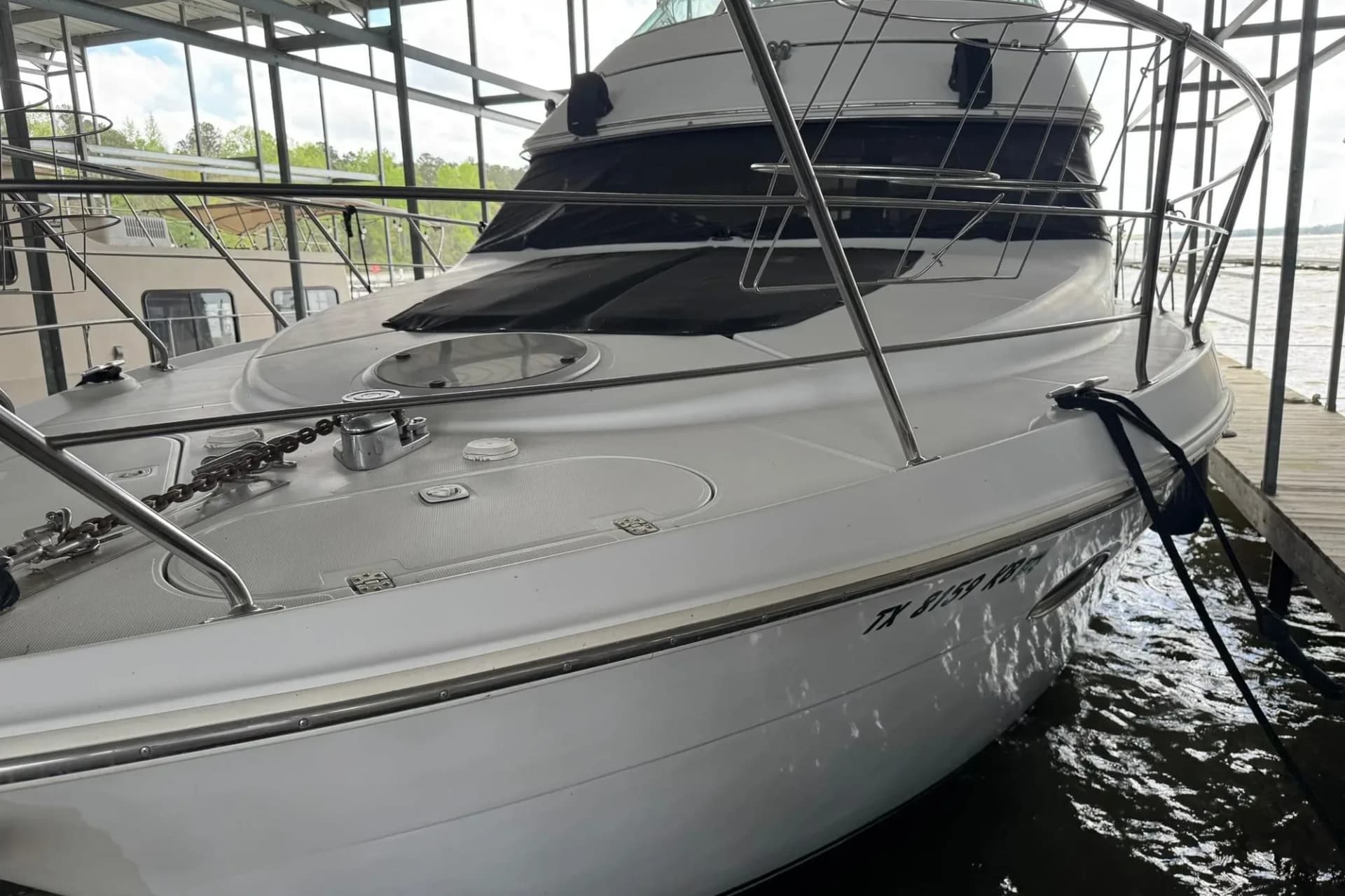 1999 Carver 450 Voyager Pilothouse — Fulton, MS (photo 10)