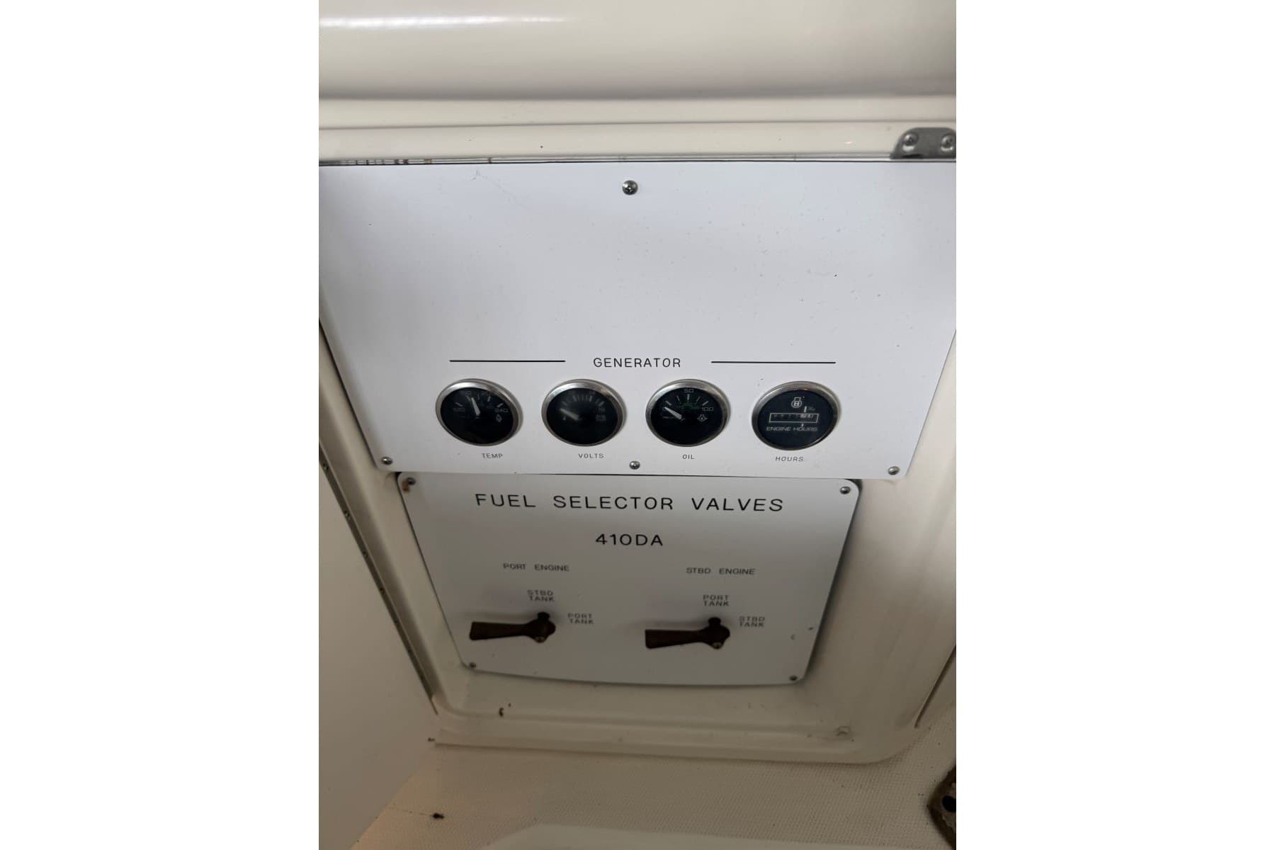 2003 Sea Ray 410 Sundancer — Hendersonville, TN (photo 22)