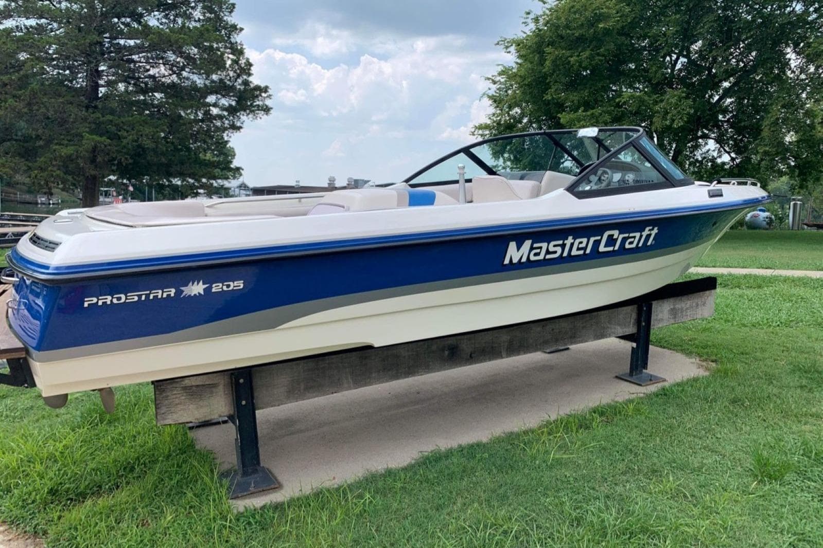1994 MasterCraft Prostar 205 — Hendersonville, TN (photo 5)