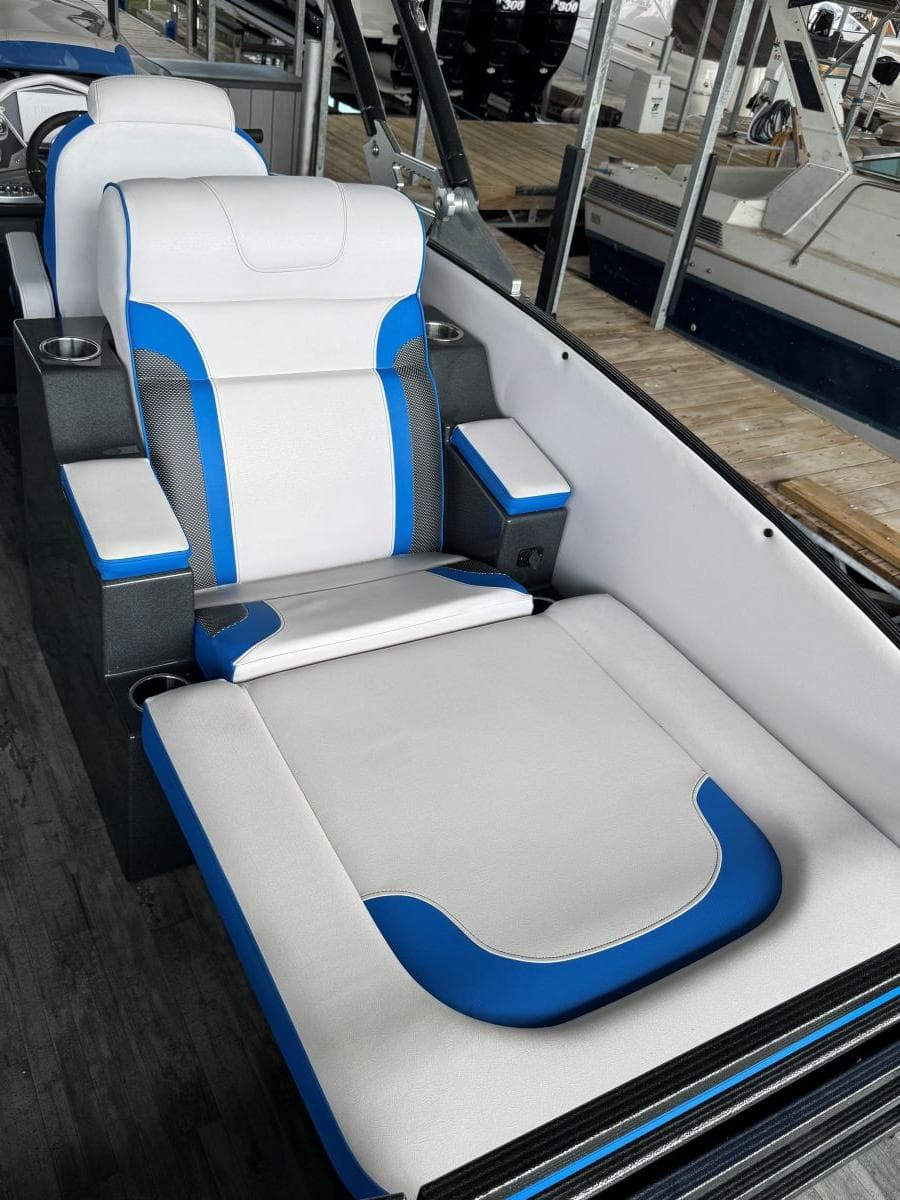 2022 Crest Caribbean RS 250 SLRC — Mt Juliet, TN (photo 26)