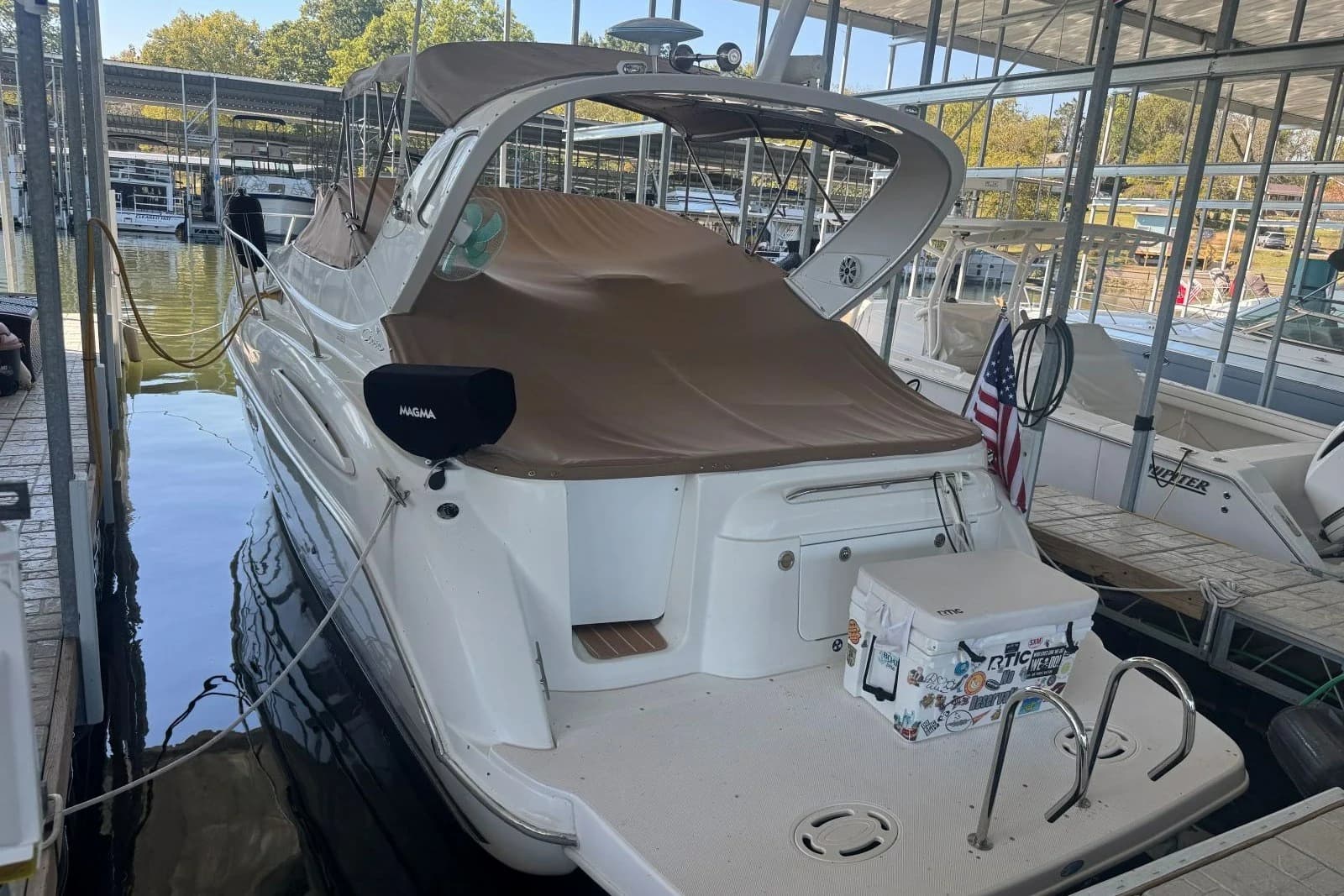 2000 Bayliner 3055 Ciera — Old Hickory, TN (photo 7)