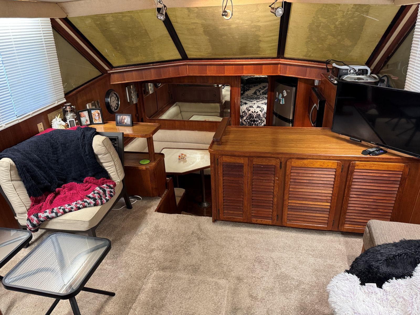 1988 Chris-Craft 426 Catalina — Hendersonville, TN (photo 19)