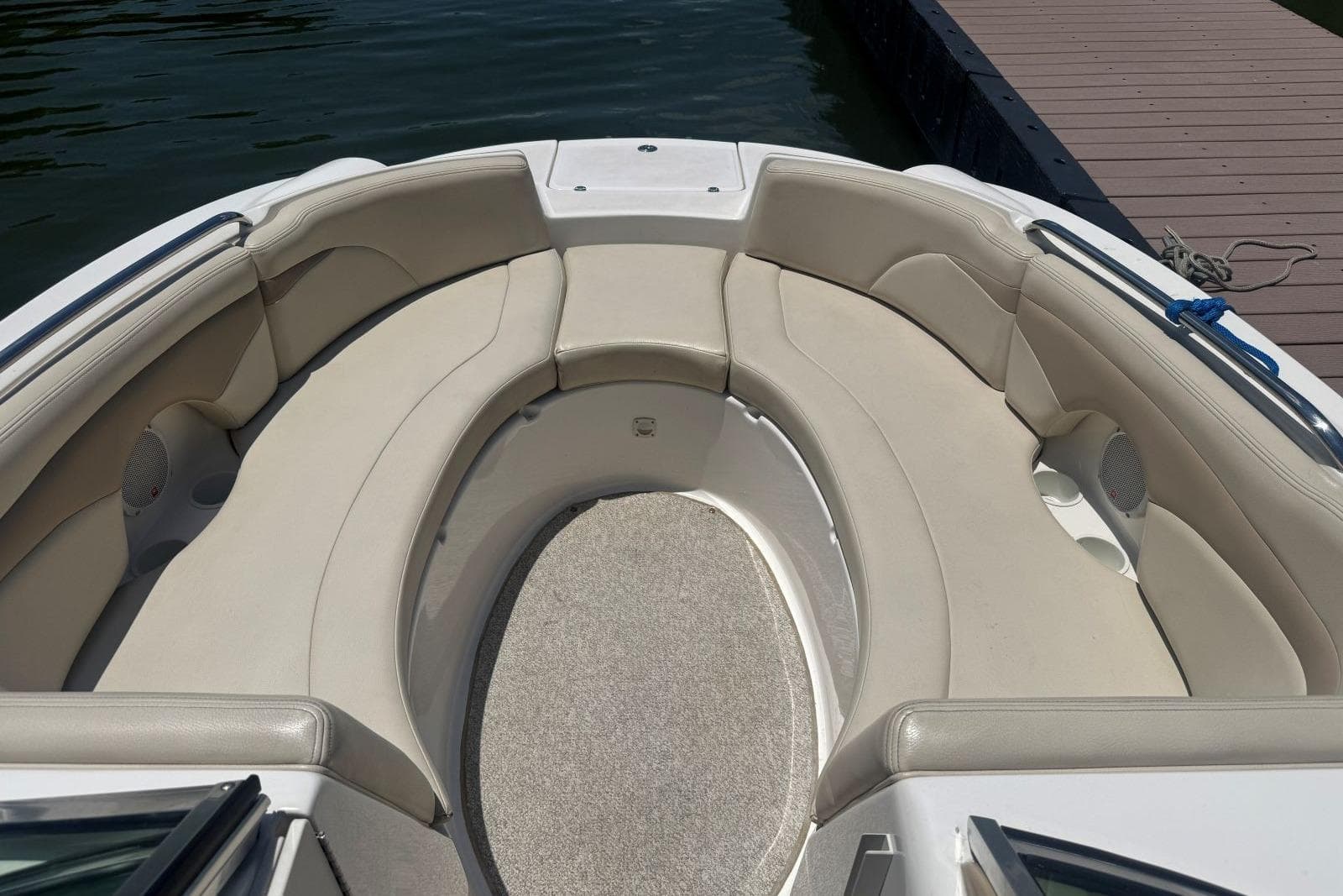 2003 Chaparral Sunesta 223 — Hendersonville, TN (photo 12)