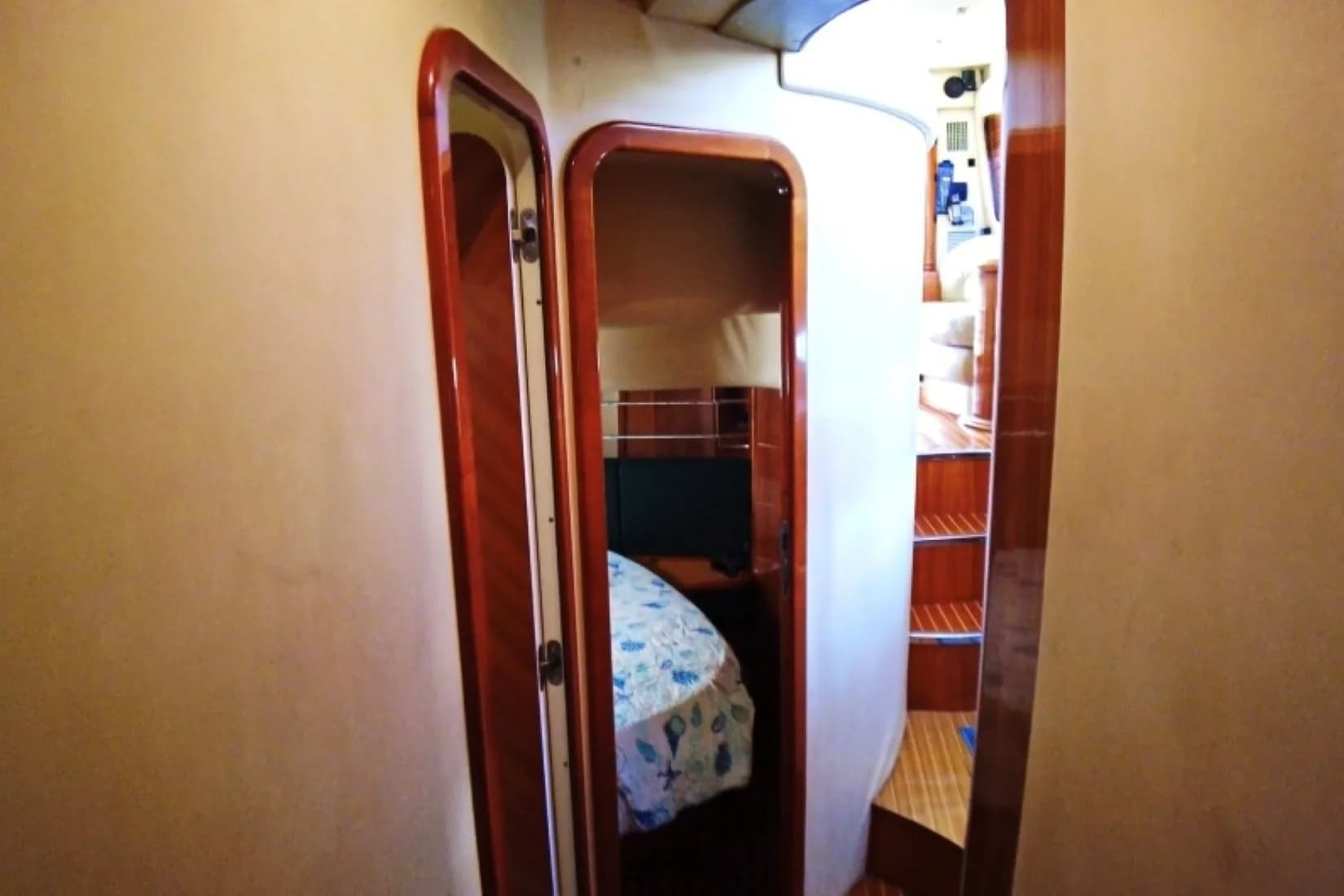 2003 Azimut 46E — Florence, TN (photo 44)