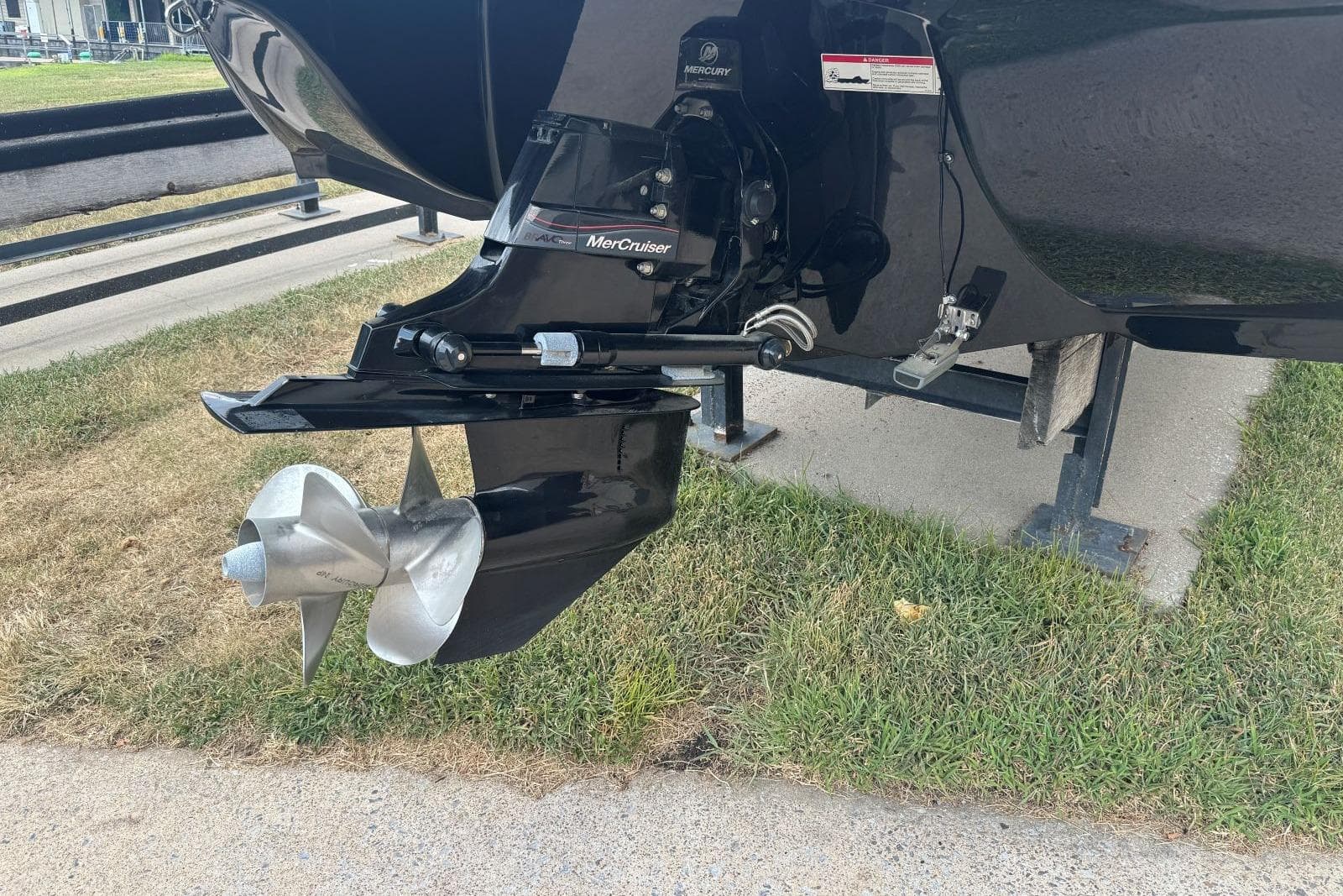 2017 Stingray 235 LR — Hendersonville, TN (photo 9)
