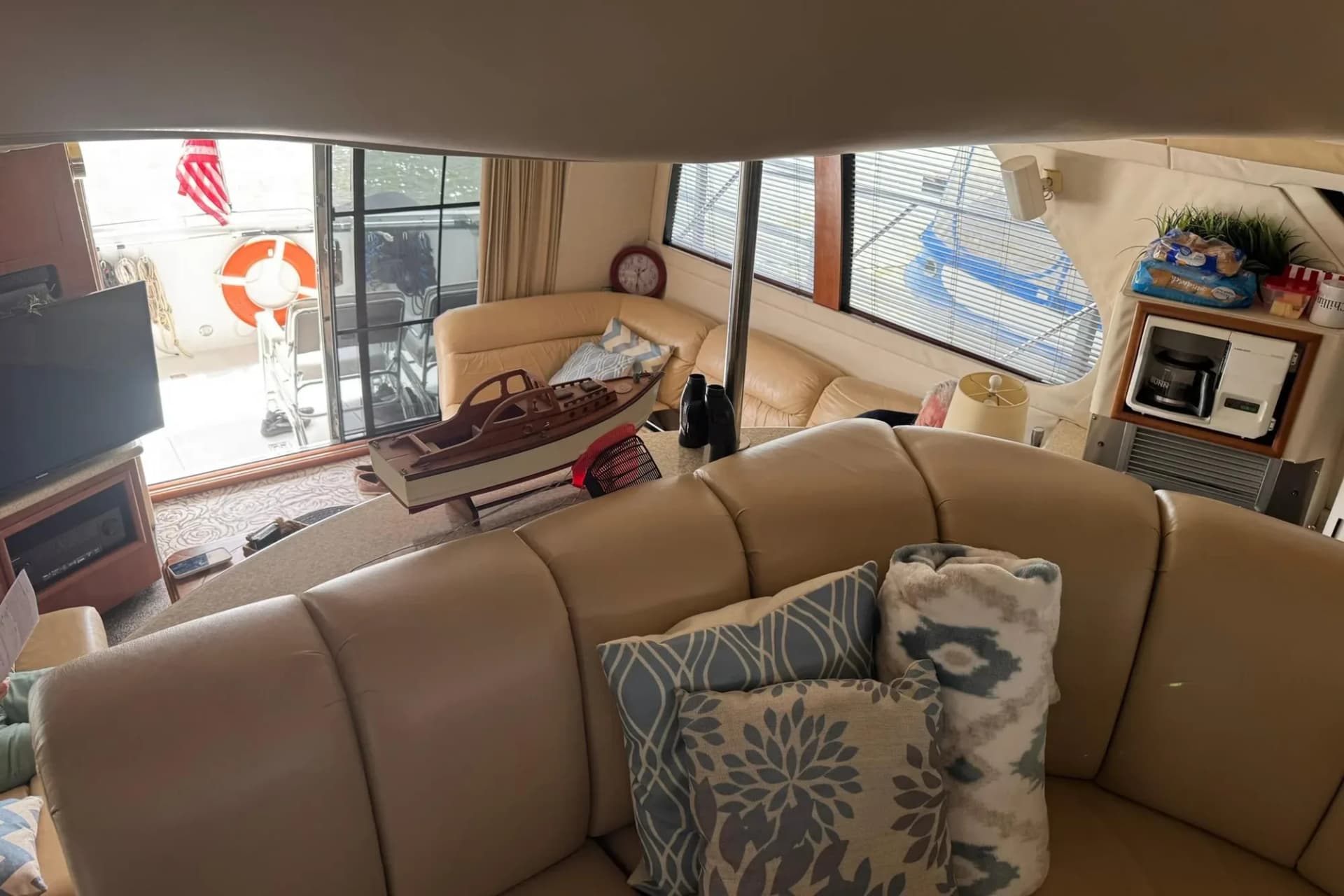 1999 Carver 450 Voyager Pilothouse — Fulton, MS (photo 54)