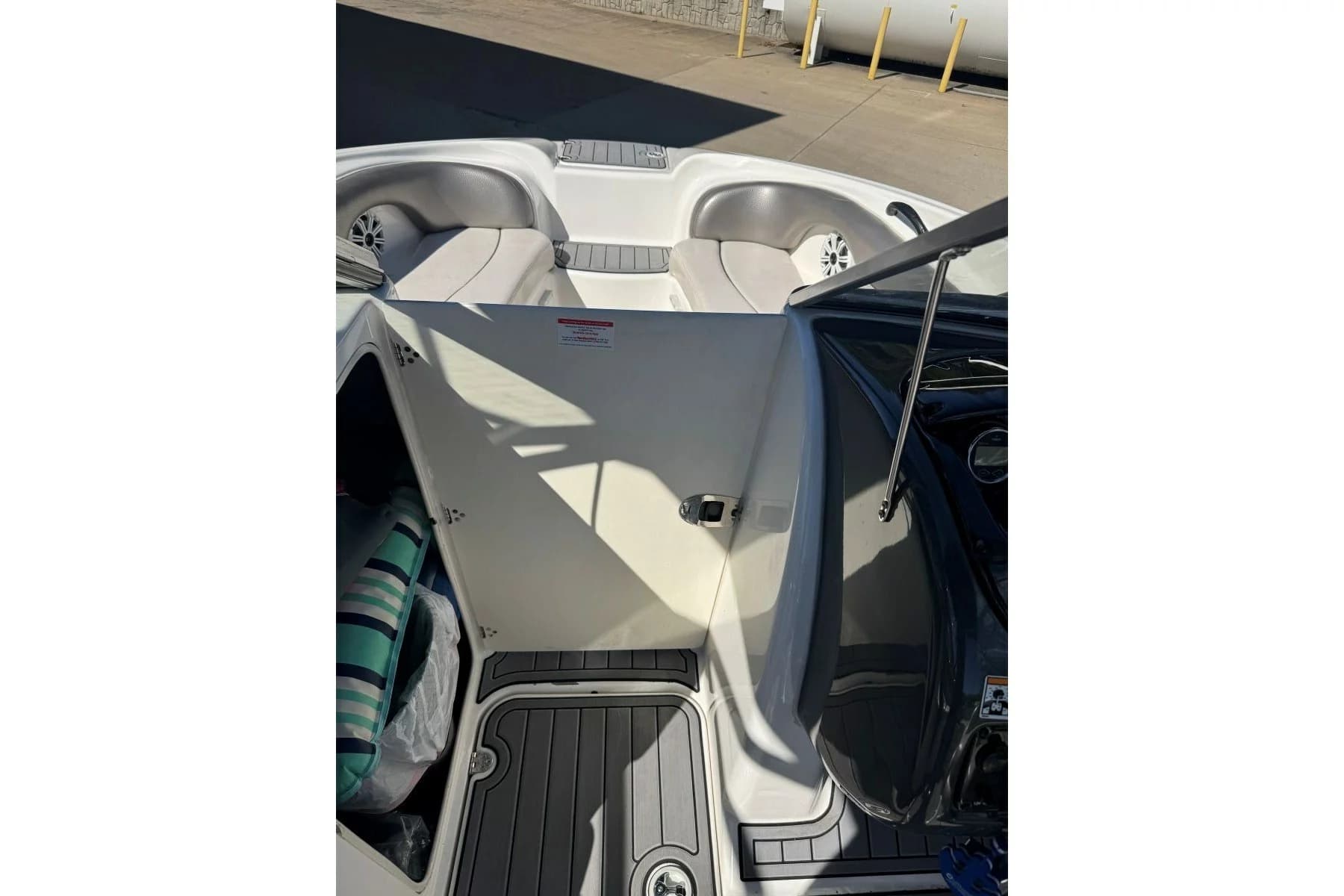 2011 Yamaha Boats AR210 — Hendersonville, TN (photo 30)