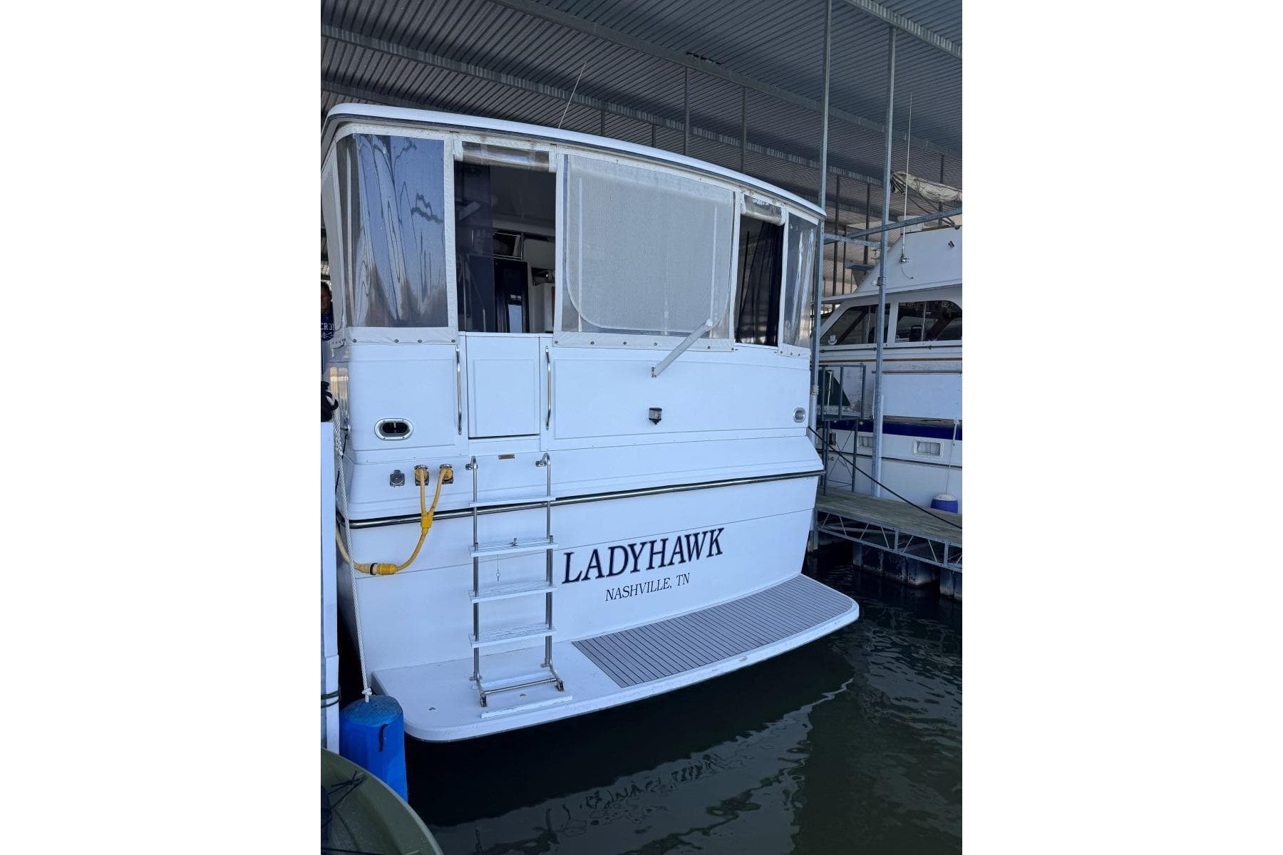 1987 Carver 42 Aft Cabin Motor Yacht — Waverly, TN (photo 7)