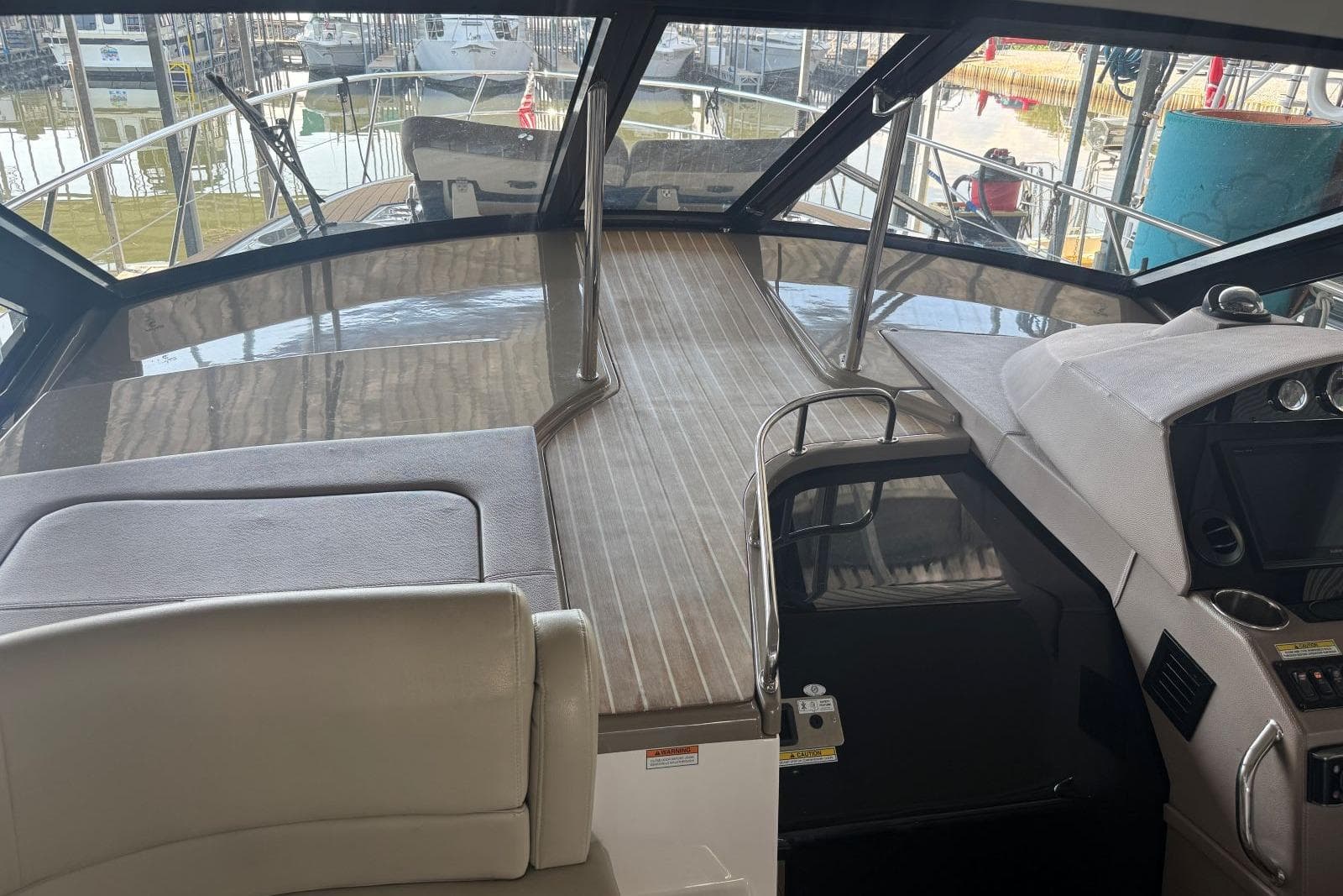 2016 Regal 46 Sport Coupe — Guntersville, TN (photo 25)