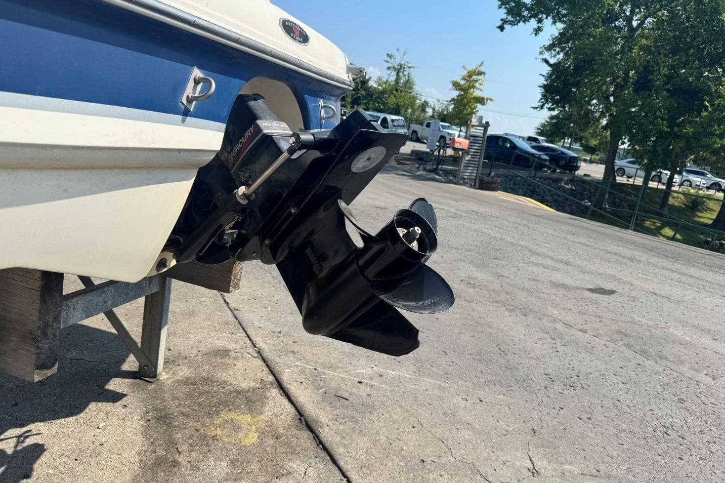 2001 Chaparral 220 SSi — Hendersonville, TN (photo 7)