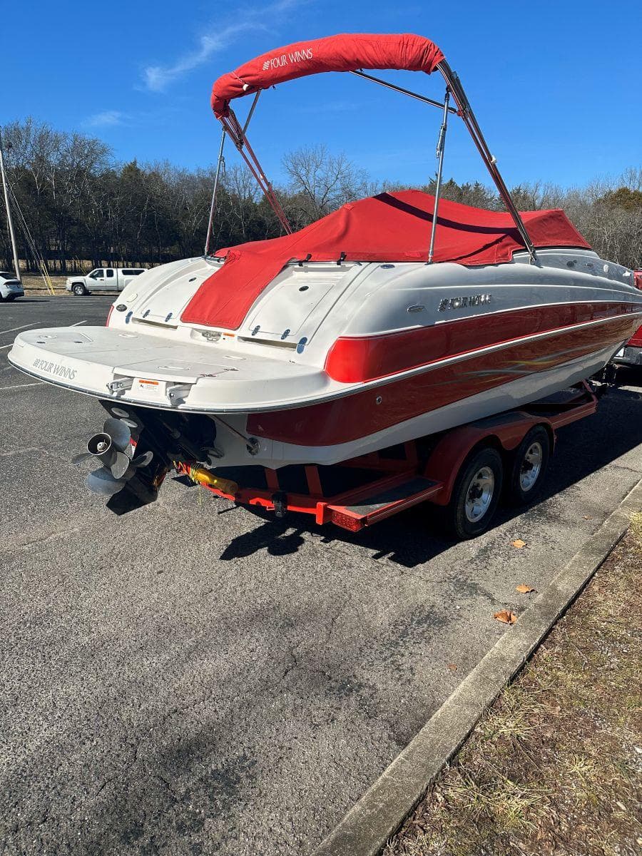 2005 Four Winns 234 Funship — Hendersonville, TN (photo 47)