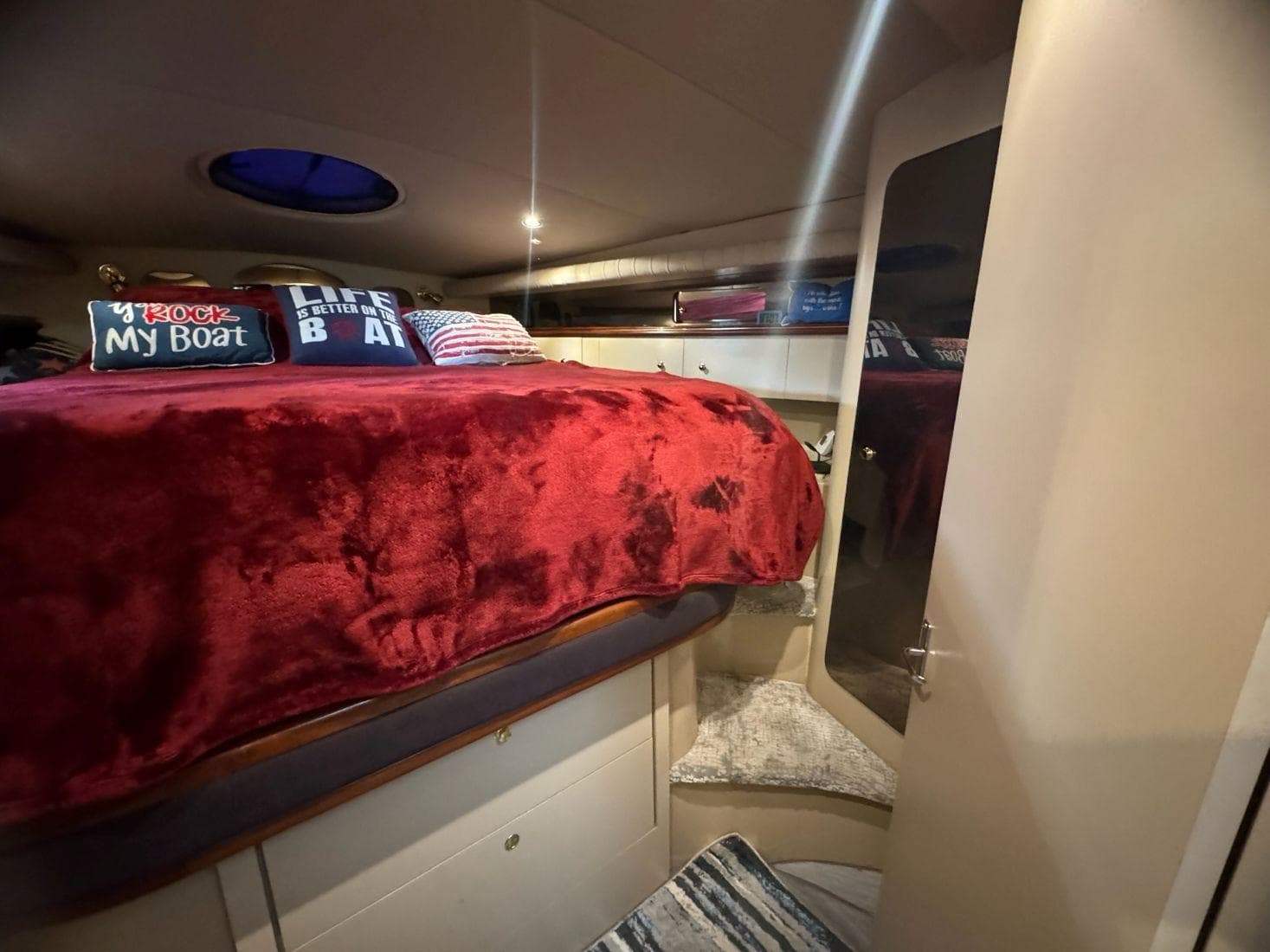 2000 Cruisers Yachts 4270 Express — Nashville, TN (photo 20)