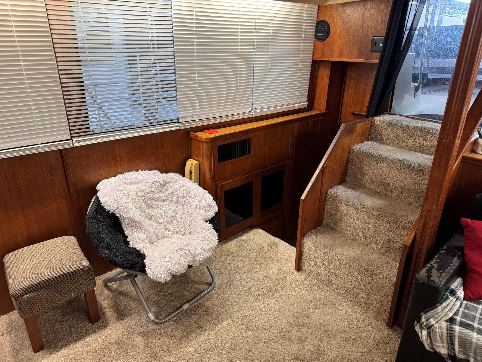 1988 Chris-Craft 426 Catalina — Hendersonville, TN (photo 22)