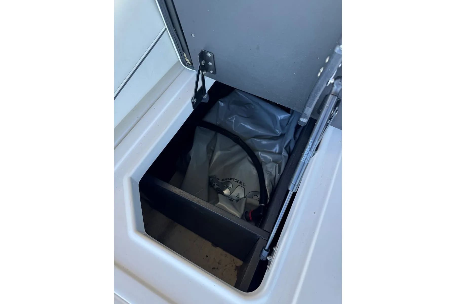 2022 Regal LS6 Surf — Hendersonville, TN (photo 13)