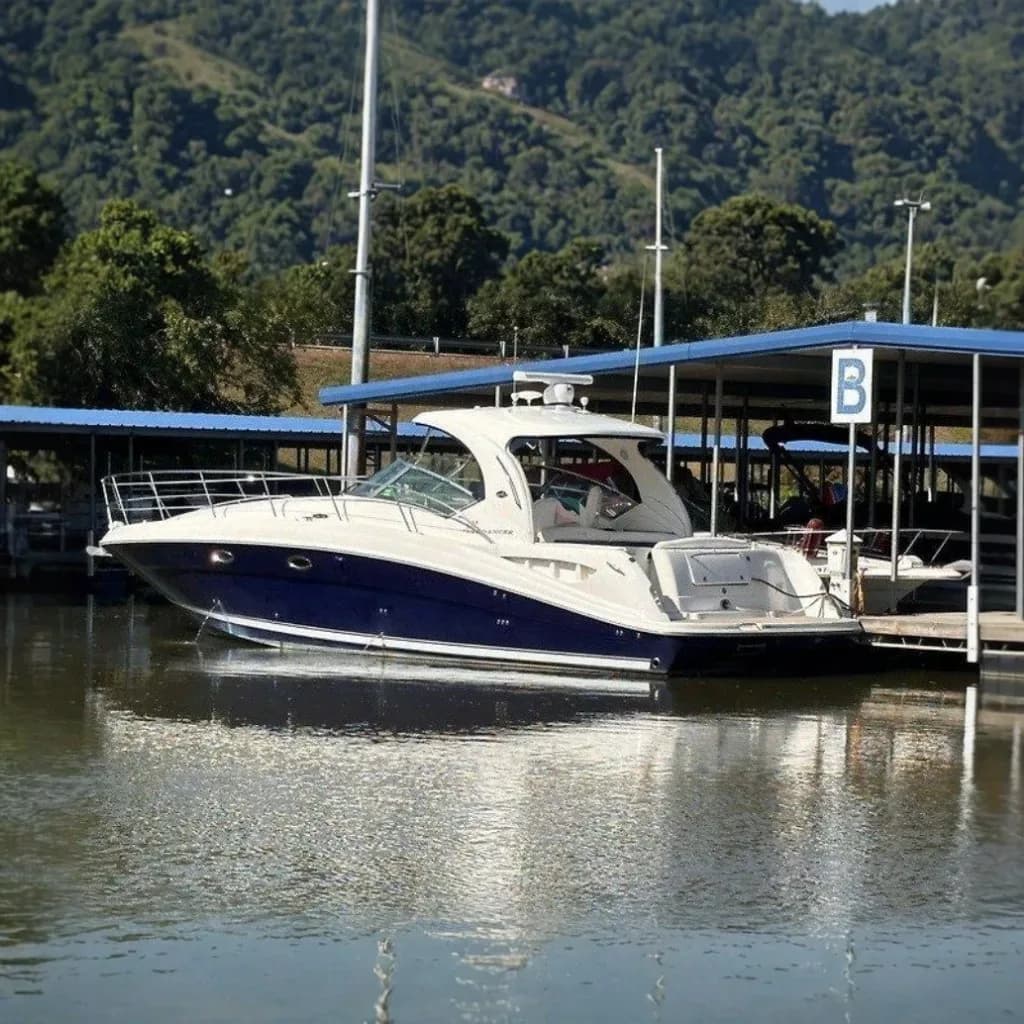 2005 Sea Ray 390 Sundancer — Counce, TN