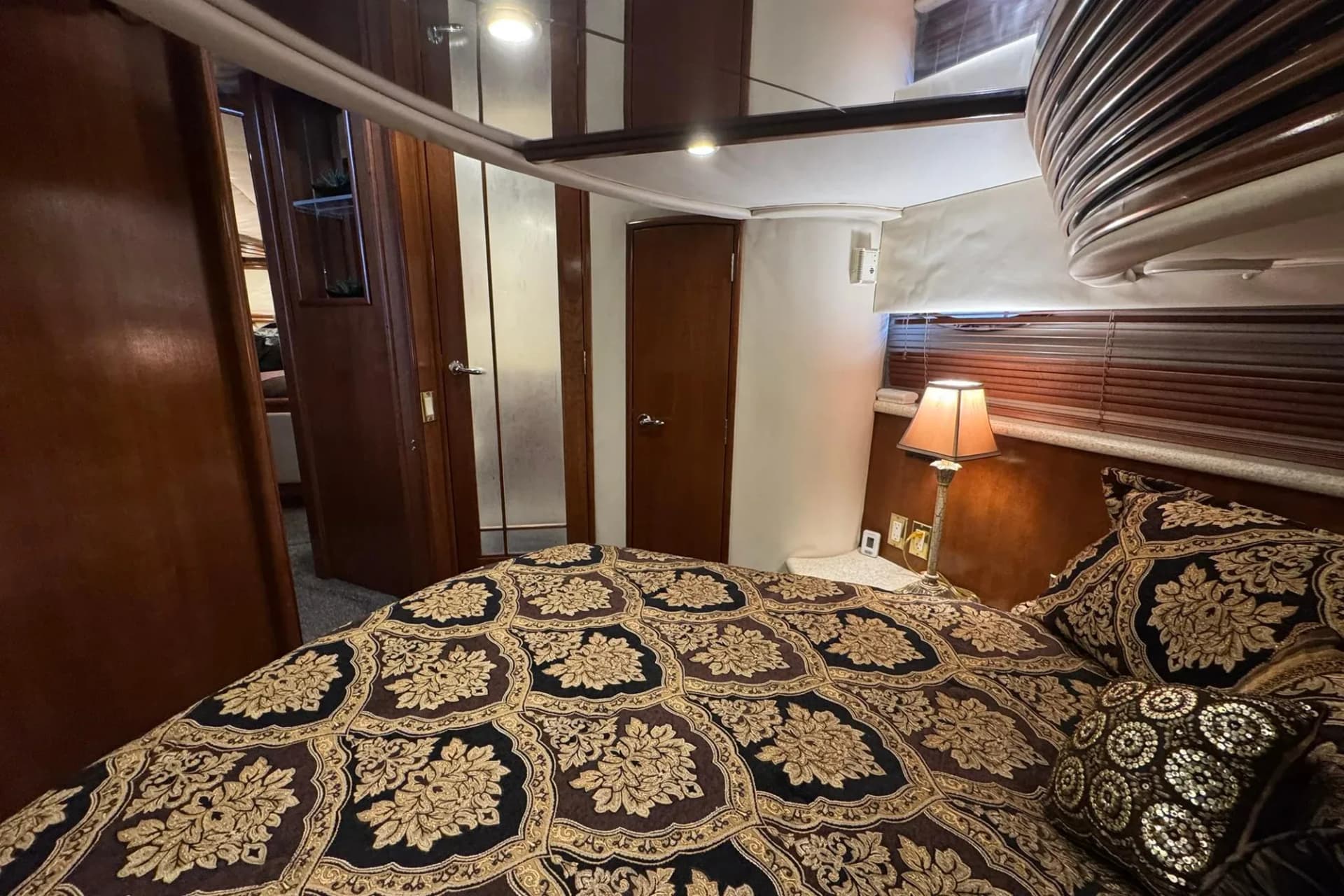 1999 Carver 450 Voyager Pilothouse — Fulton, MS (photo 39)
