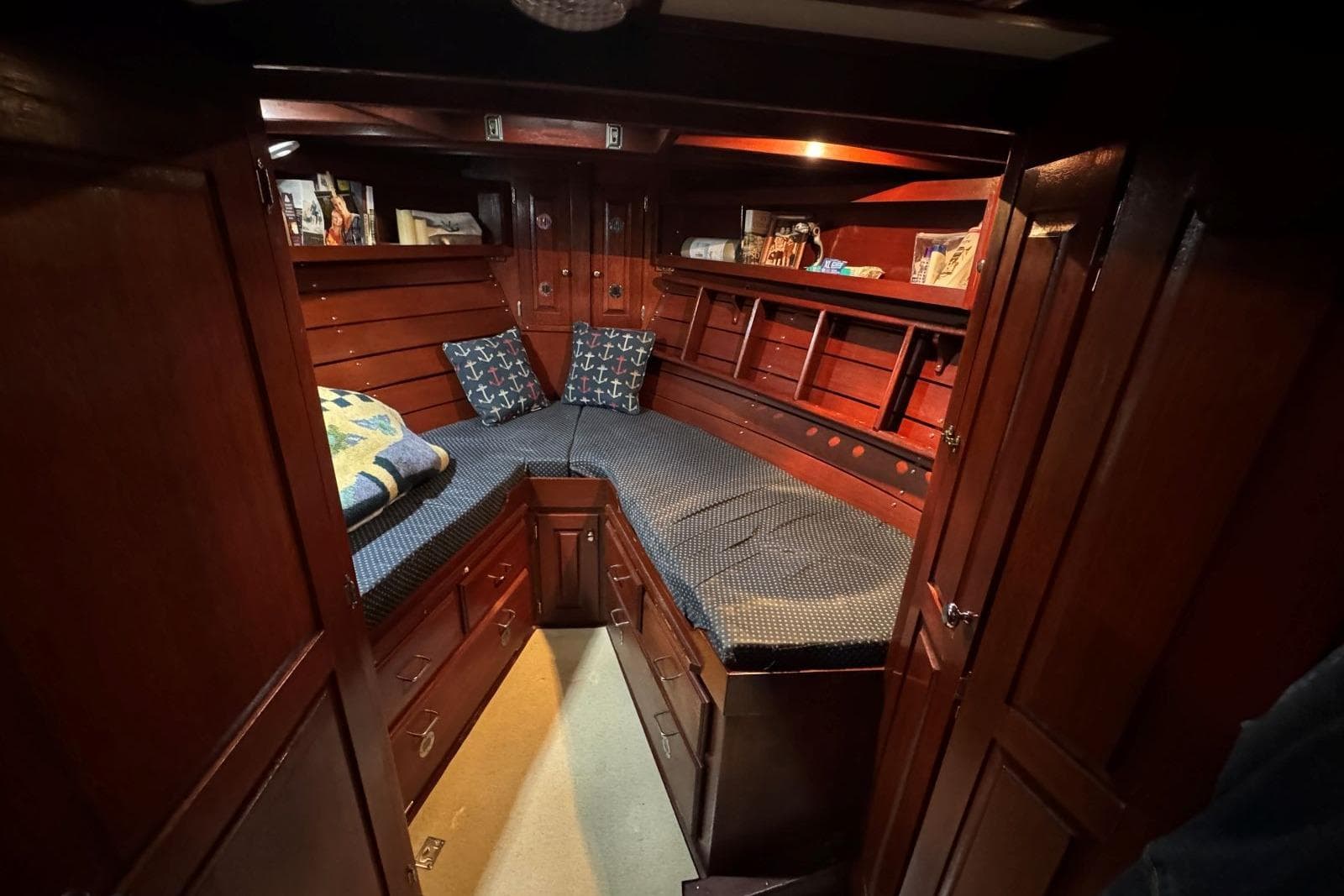 1987 Custom Cedar Craft 35 Wood Trawler — Mt Juliet, TN (photo 28)