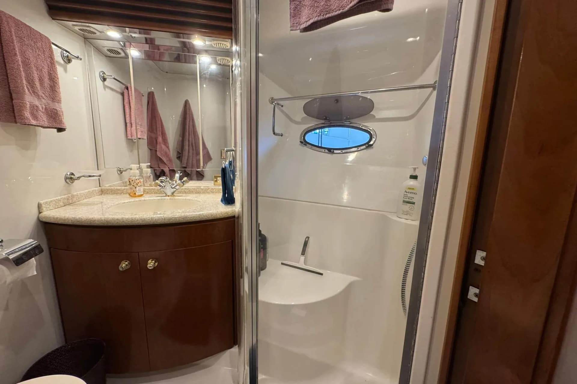 1999 Carver 450 Voyager Pilothouse — Fulton, MS (photo 47)