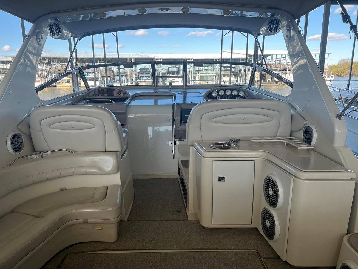 1999 Regal 402 — Hendersonville, TN (photo 18)