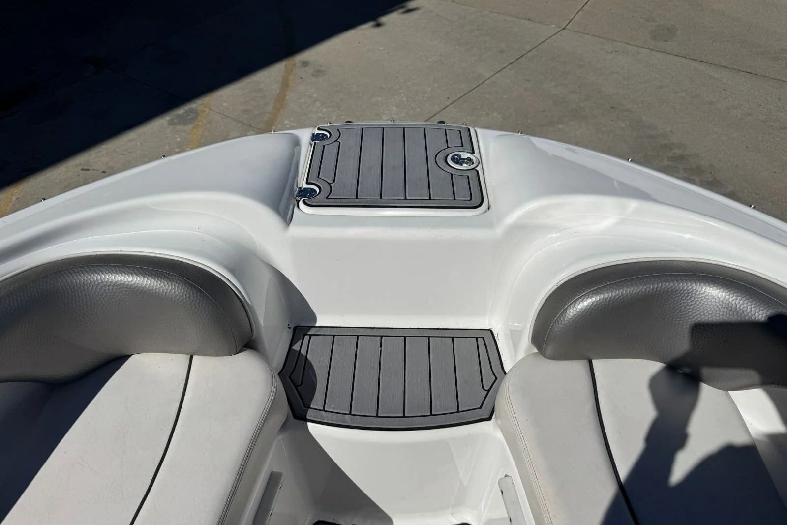 2011 Yamaha Boats AR210 — Hendersonville, TN (photo 26)