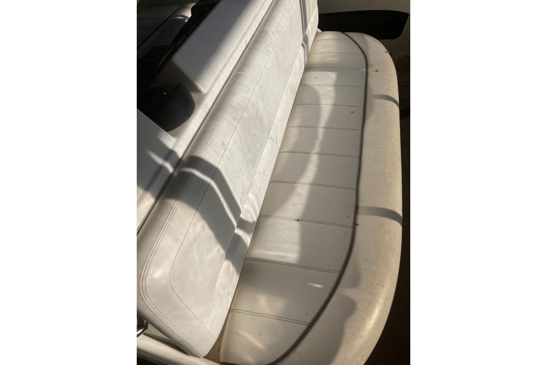 1996 Carver 355 Aft Cabin Motor Yacht — Florence, TN (photo 10)