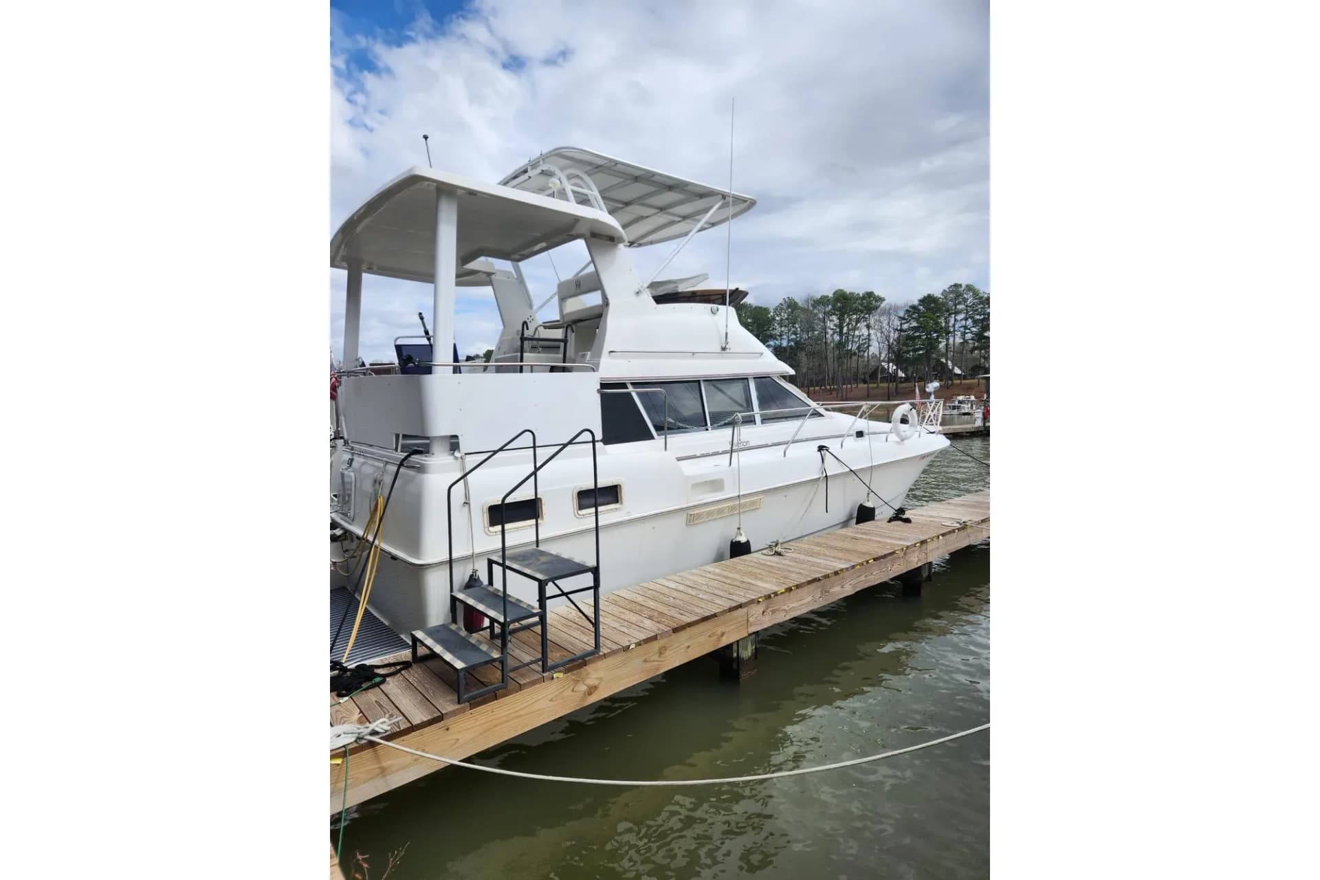 1996 Silverton 34 Motor Yacht — Fulton, MS (photo 6)