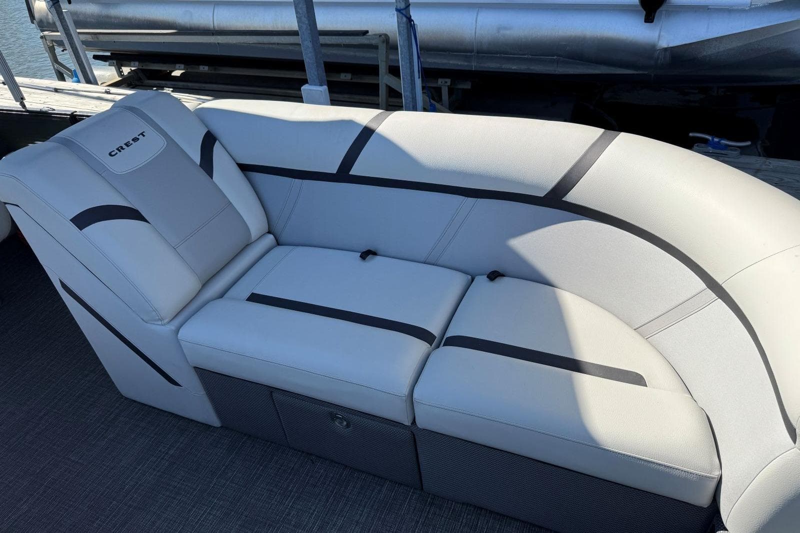 2024 Crest Classic LX 220 SLRC — Hendersonville, TN (photo 19)