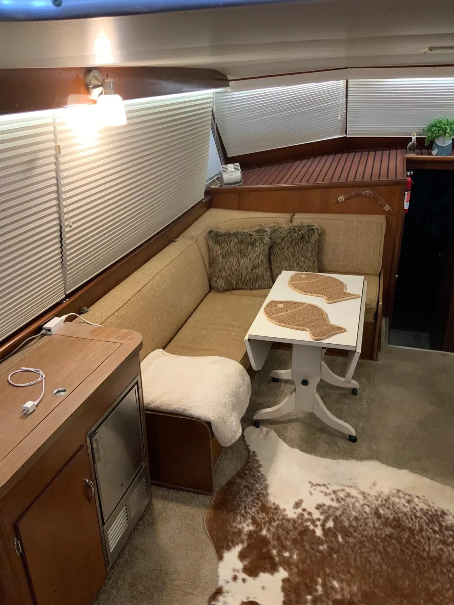 1969 Hatteras 41 Twin Cabin — Iuka, MS (photo 36)