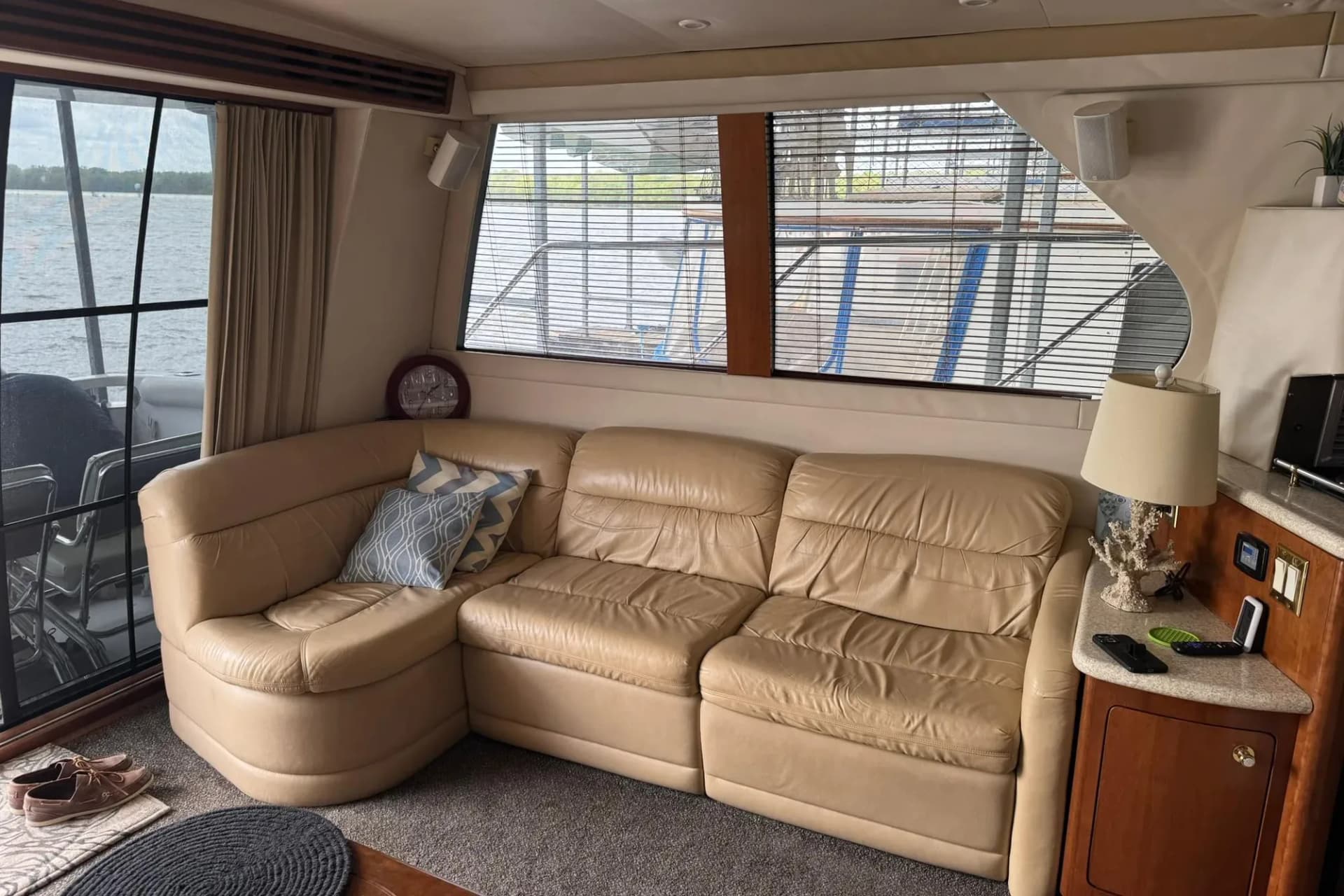 1999 Carver 450 Voyager Pilothouse — Fulton, MS (photo 31)