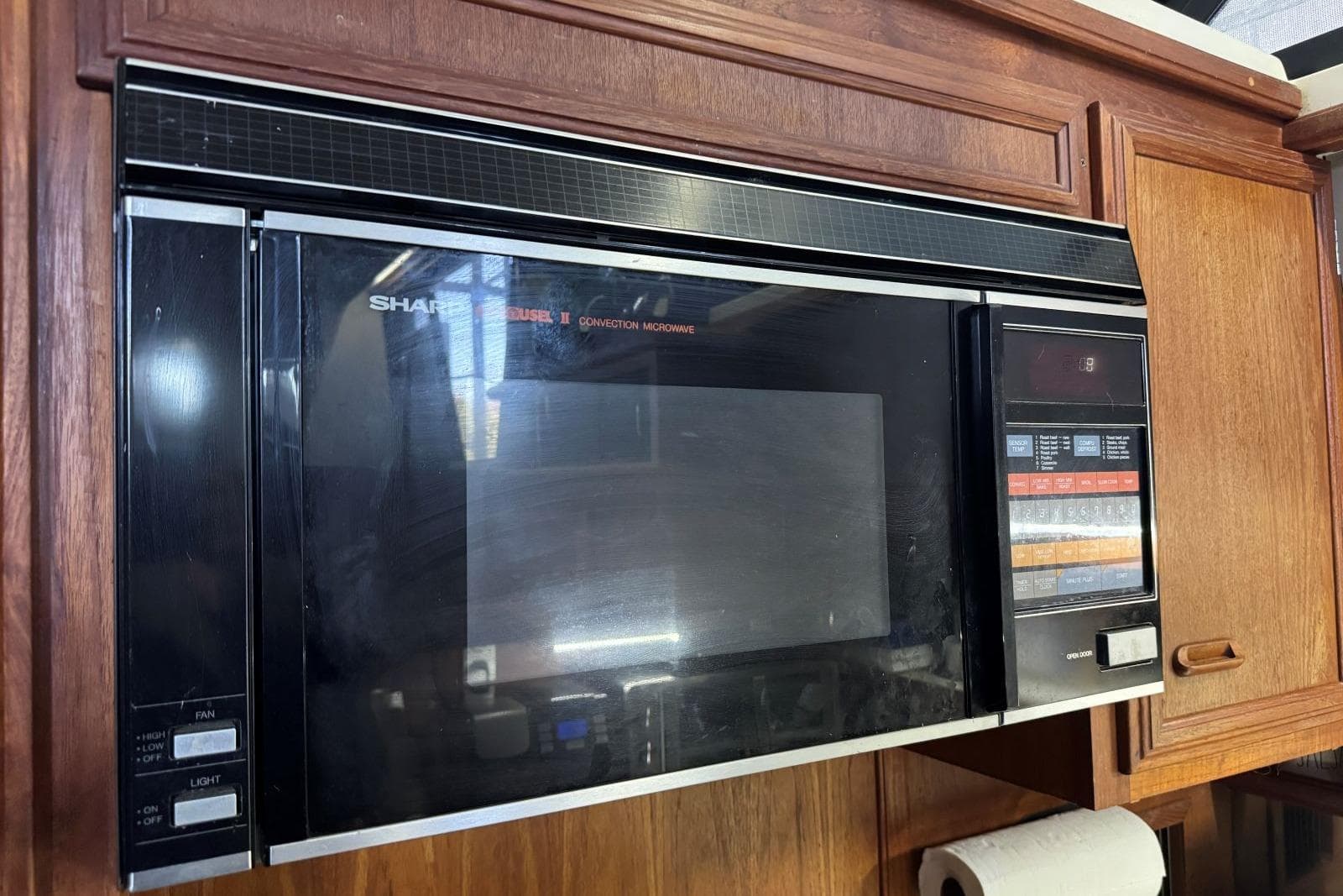 1987 Carver 42 Aft Cabin Motor Yacht — Waverly, TN (photo 37)