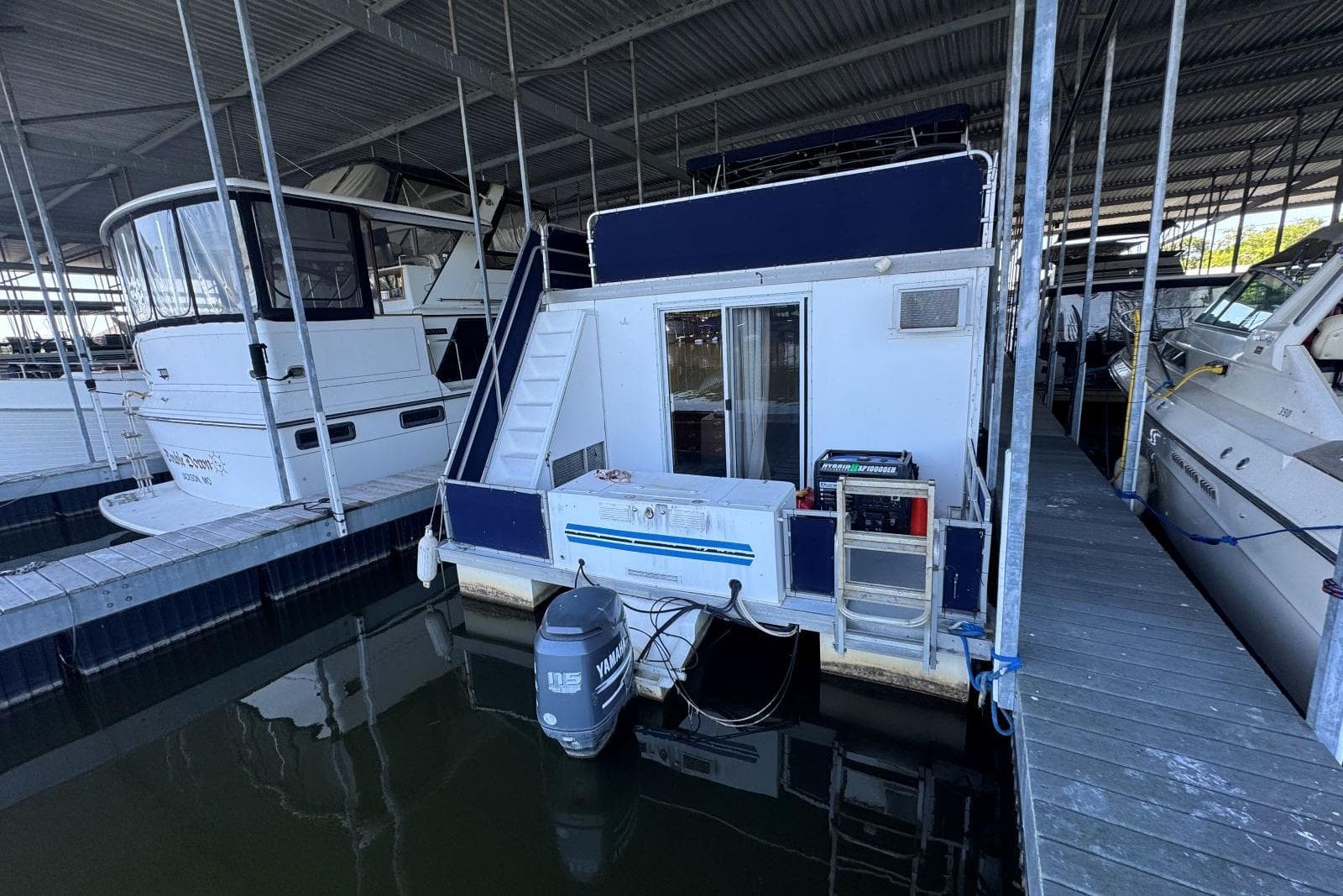 2006 Catamaran Cruisers Aqua Cruiser Executive - 51' — Hendersonville, TN (photo 5)