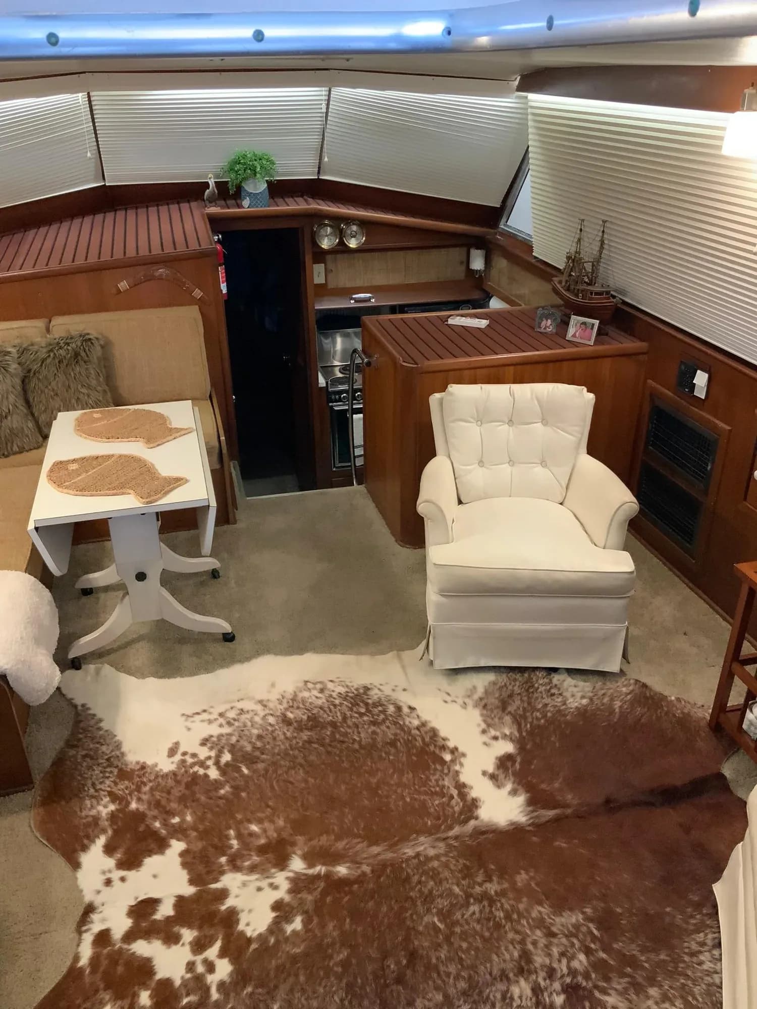 1969 Hatteras 41 Twin Cabin — Iuka, MS (photo 32)