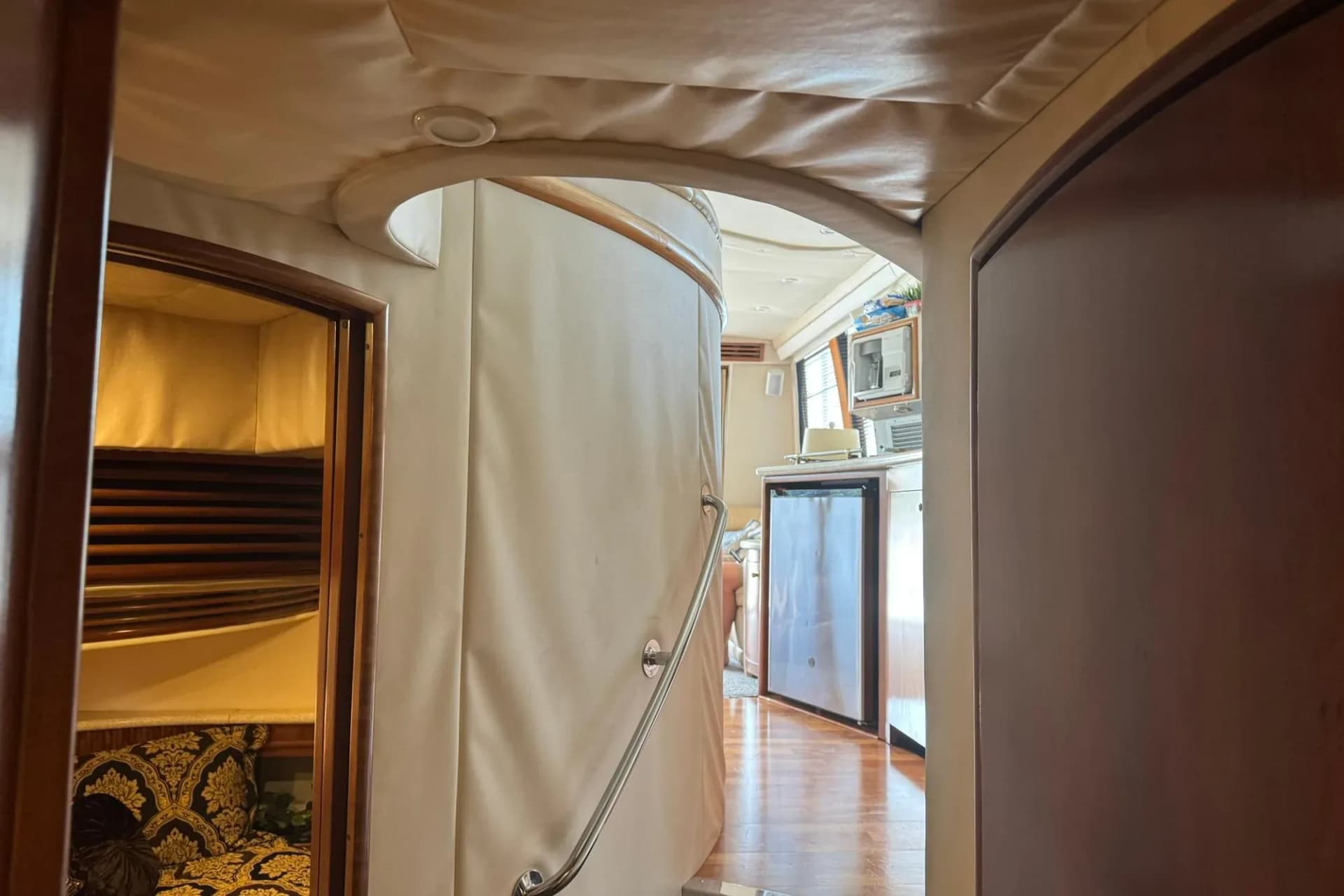 1999 Carver 450 Voyager Pilothouse — Fulton, MS (photo 36)