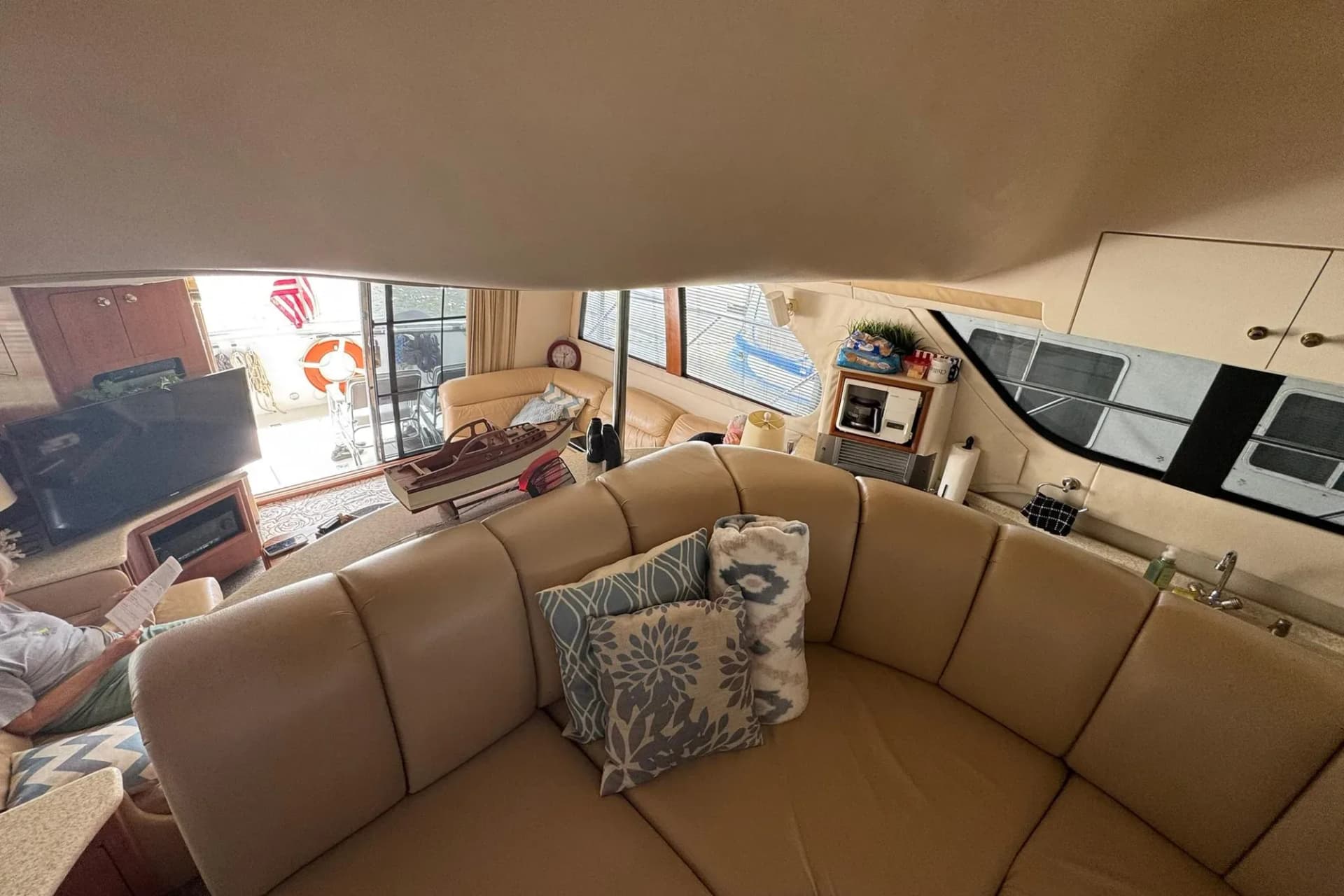 1999 Carver 450 Voyager Pilothouse — Fulton, MS (photo 53)