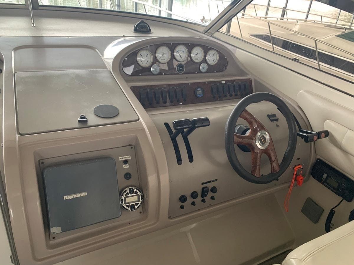 1999 Regal 402 — Hendersonville, TN (photo 23)